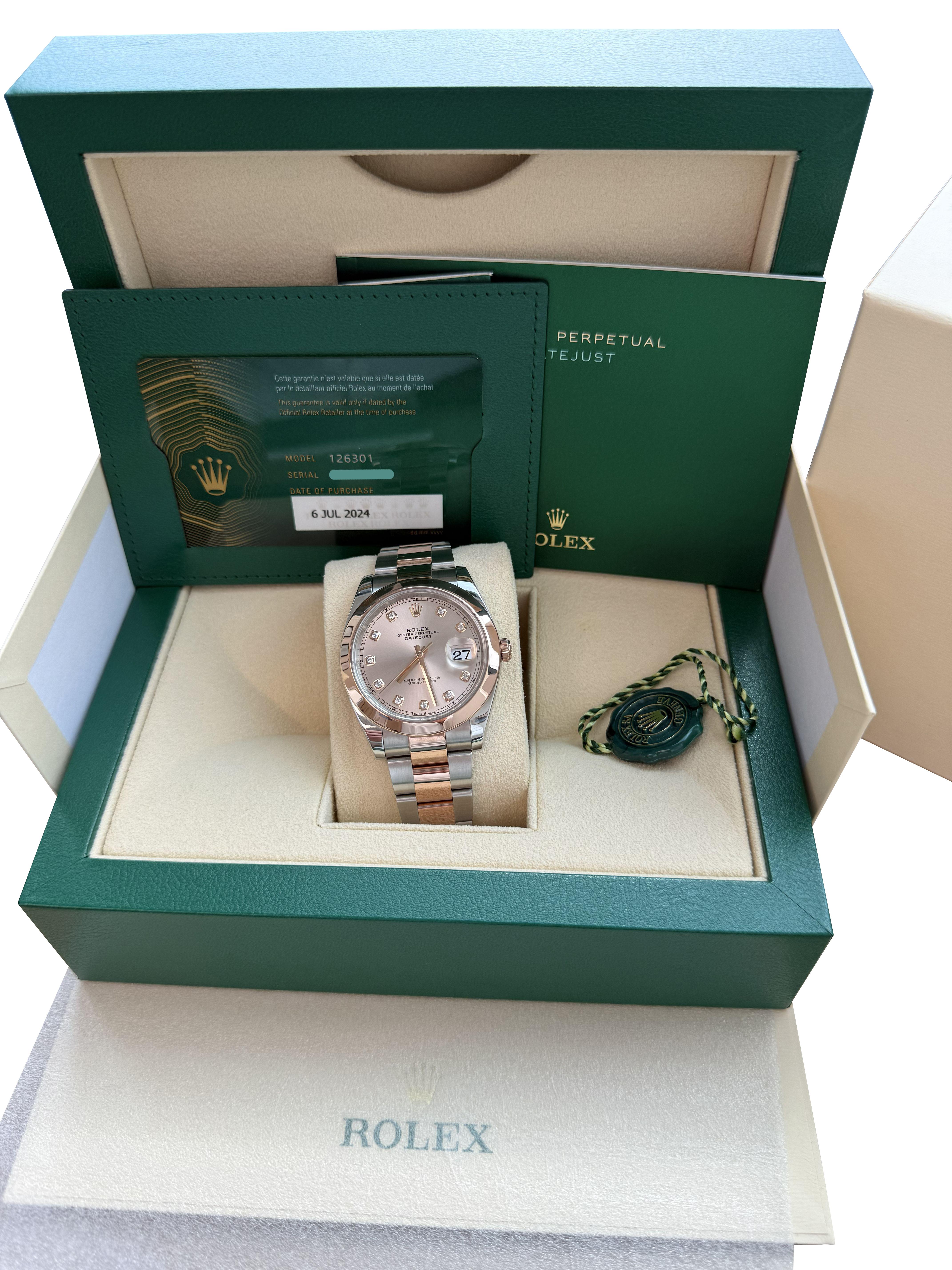 Round Cut Rolex Datejust 41 Sundust Pink Diamond Dial Rose Gold Smooth Bezel Watch 126301 For Sale