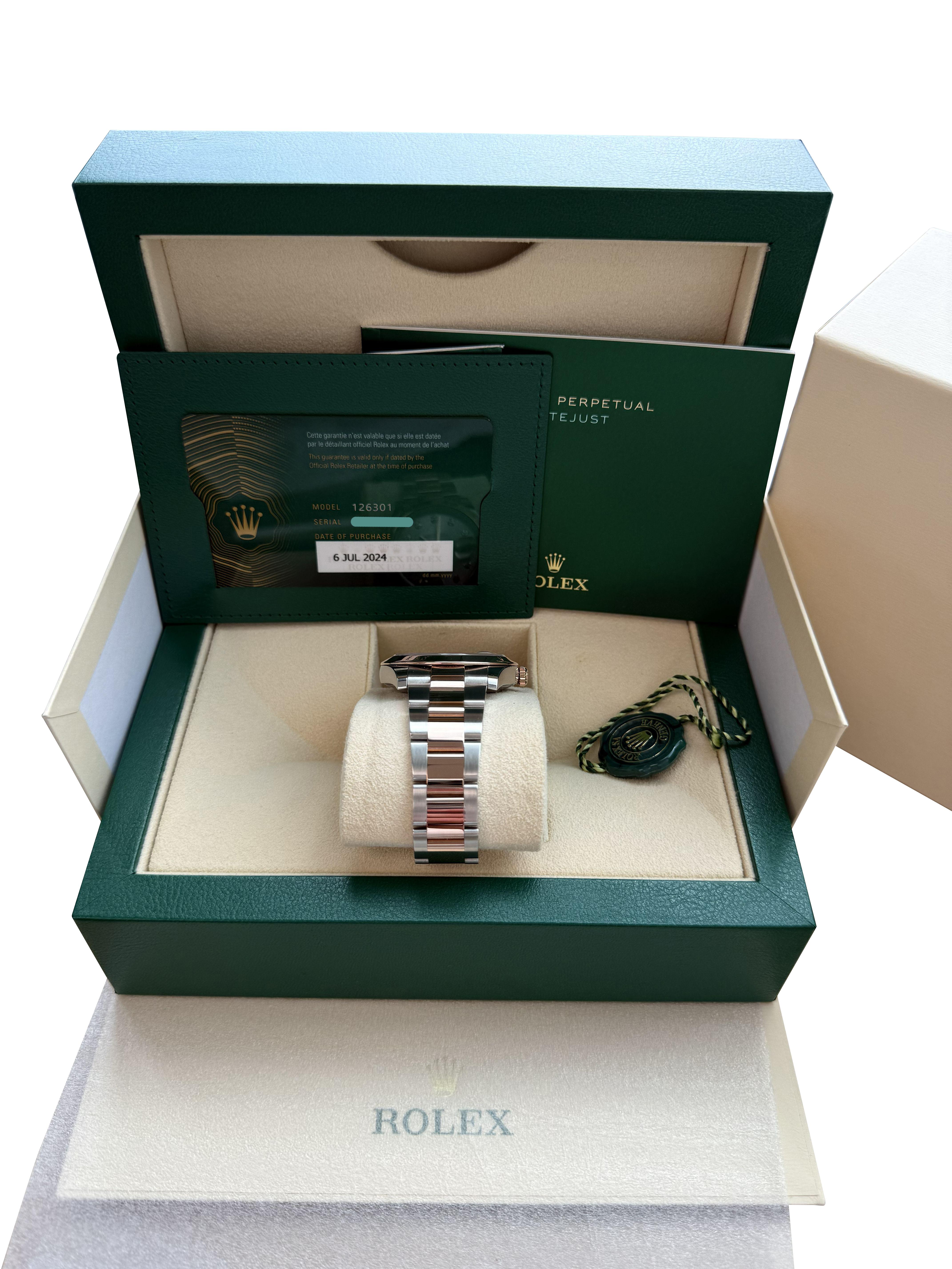 Rolex Datejust 41 Sundust Pink Diamond Dial Rose Gold Smooth Bezel Watch 126301 For Sale 3