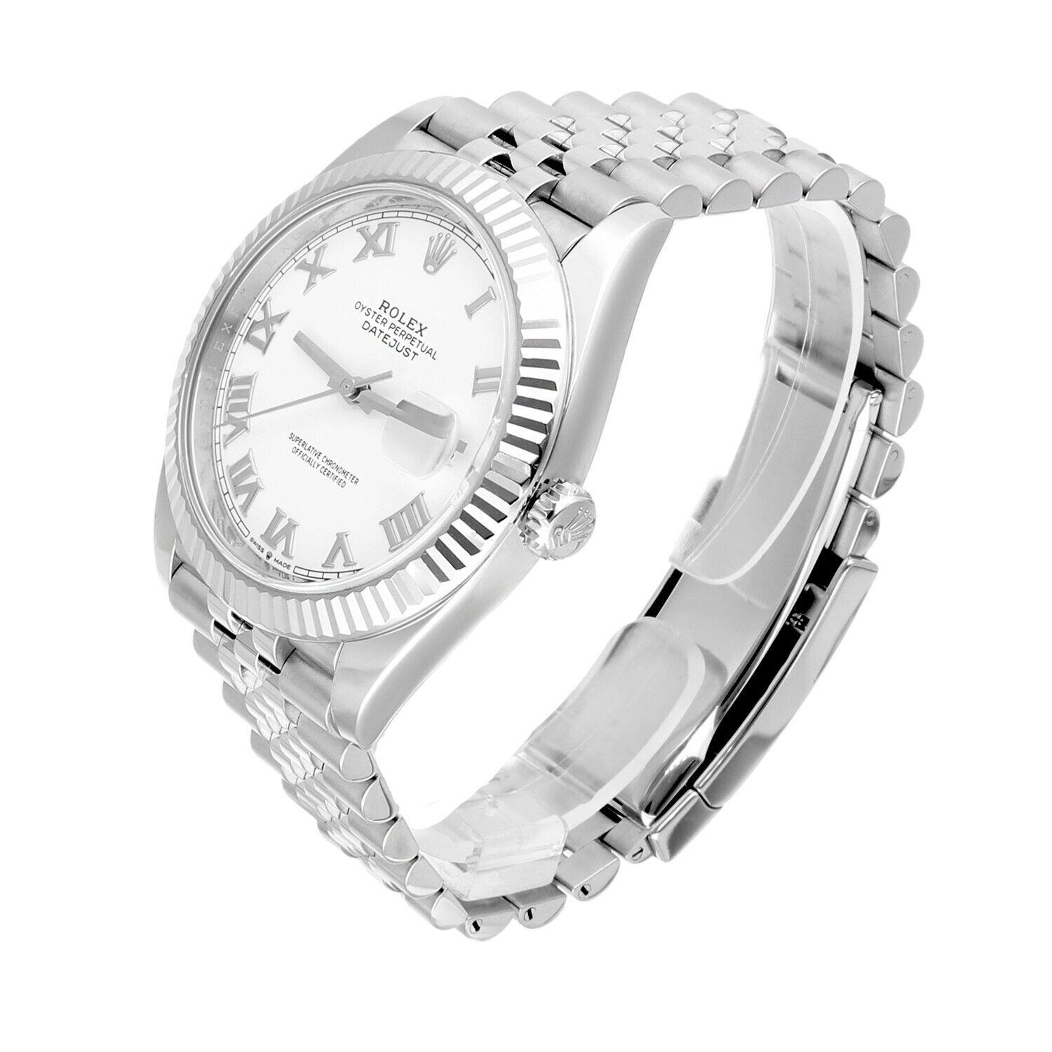 Rolex Datejust 41mm 126334 Fluted Bezel White Dial Jubilee Bracelet Complete Pour hommes en vente