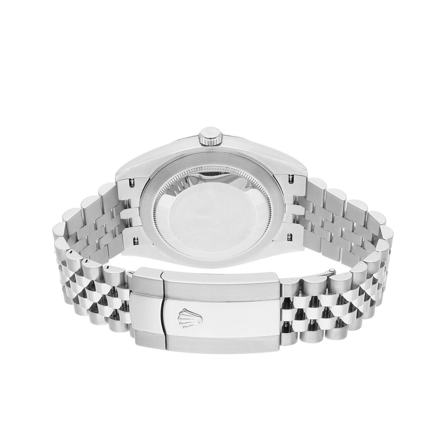 Rolex Datejust 41mm 126334 Fluted Bezel White Dial Jubilee Bracelet Complete en vente 3