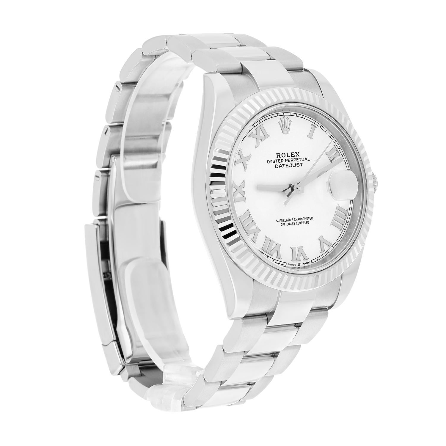 Rolex Datejust 41mm 126334 Austernarmband mit geriffelter Lünette und weißem römischem Zifferblatt (Moderne) im Angebot