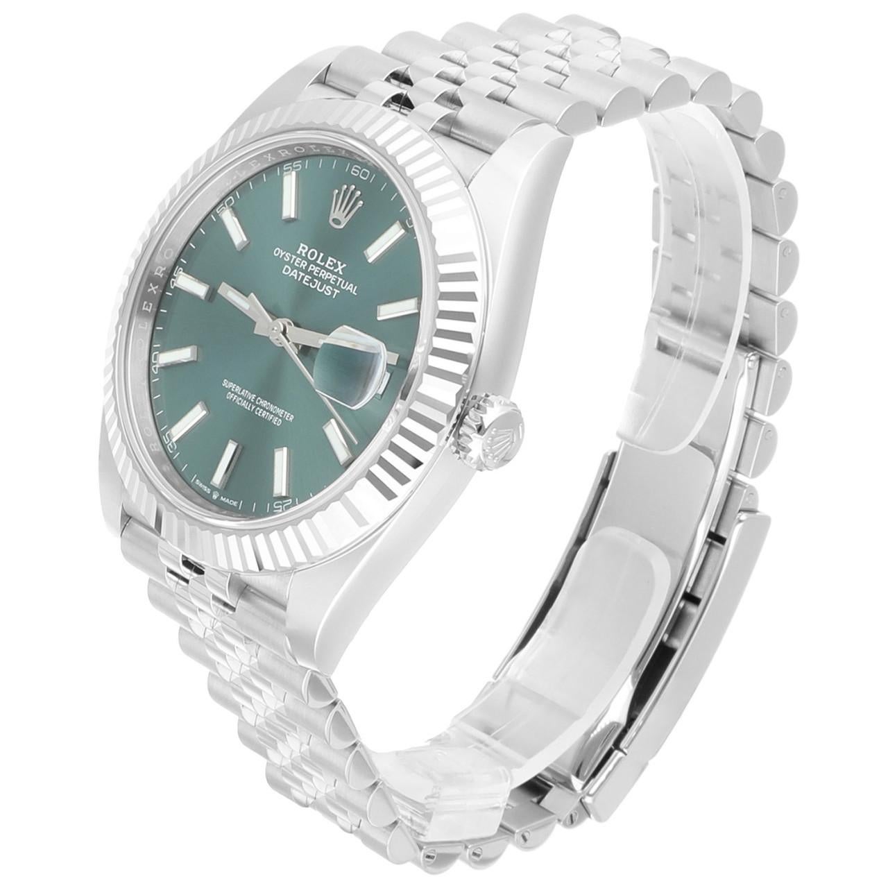 Rolex Datejust 41mm 126334 Jubiläumsarmband mit grünem Zifferblatt, komplett 2023 Herren