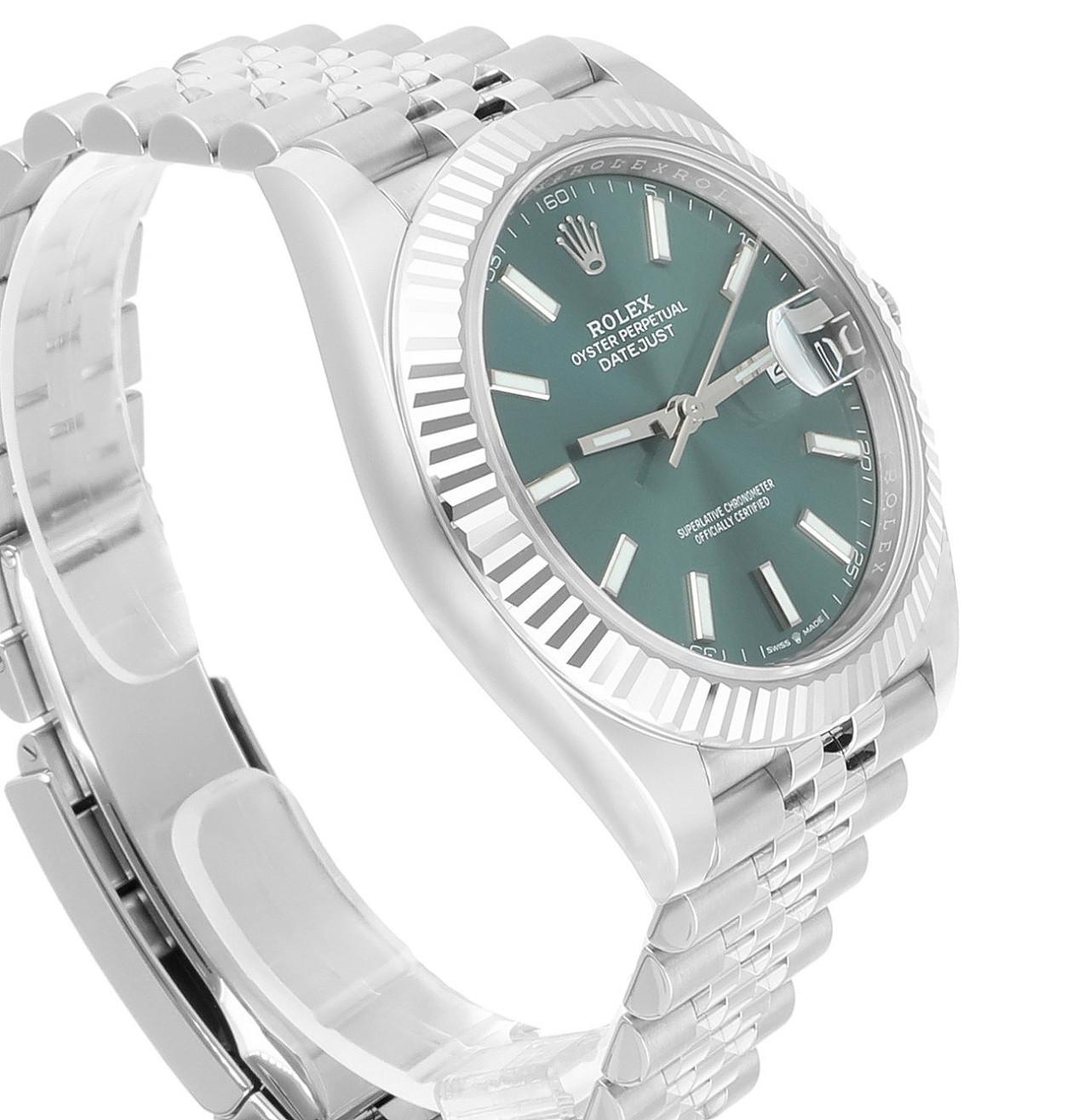 Rolex Datejust 41mm 126334 Jubiläumsarmband mit grünem Zifferblatt, komplett 2023 1