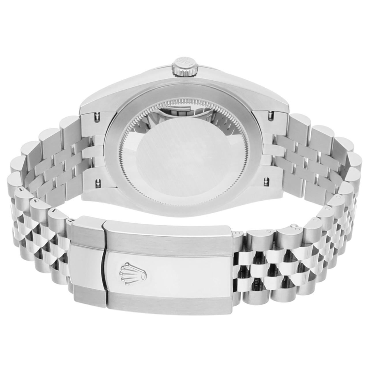 Rolex Datejust 41mm 126334 Jubiläumsarmband mit grünem Zifferblatt, komplett 2023 3
