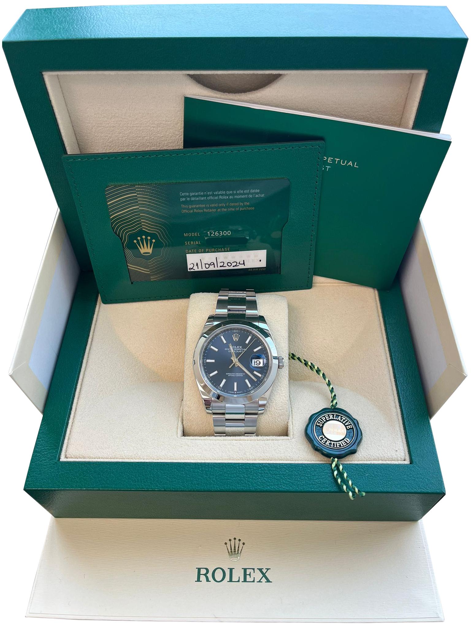 Cette Oyster Perpetual Datejust 41 en Oystersteel présente un cadran bleu vif et un bracelet Oyster. La finition soleillée crée de délicats reflets de lumière sur de nombreux cadrans de la collection Oyster Perpetual. Il est obtenu grâce à des