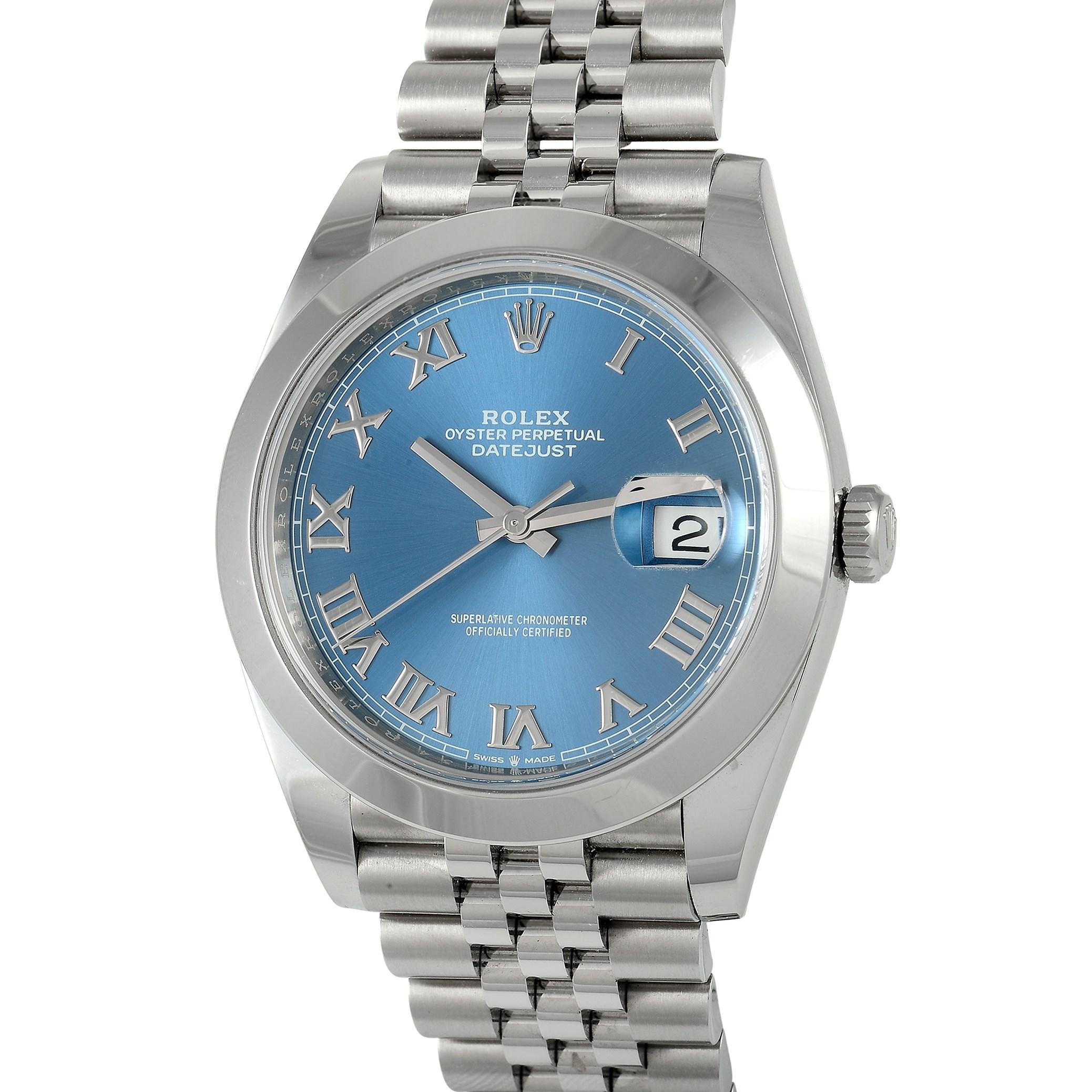 This Rolex Datejust 41 Blue Dial Stainless Steel Watch 126300 would make a fine everyday luxury watch. Its discreet yet luxurious appeal gives it that wear-with-anything character. The polished 41mm stainless steel case and smooth bezel are