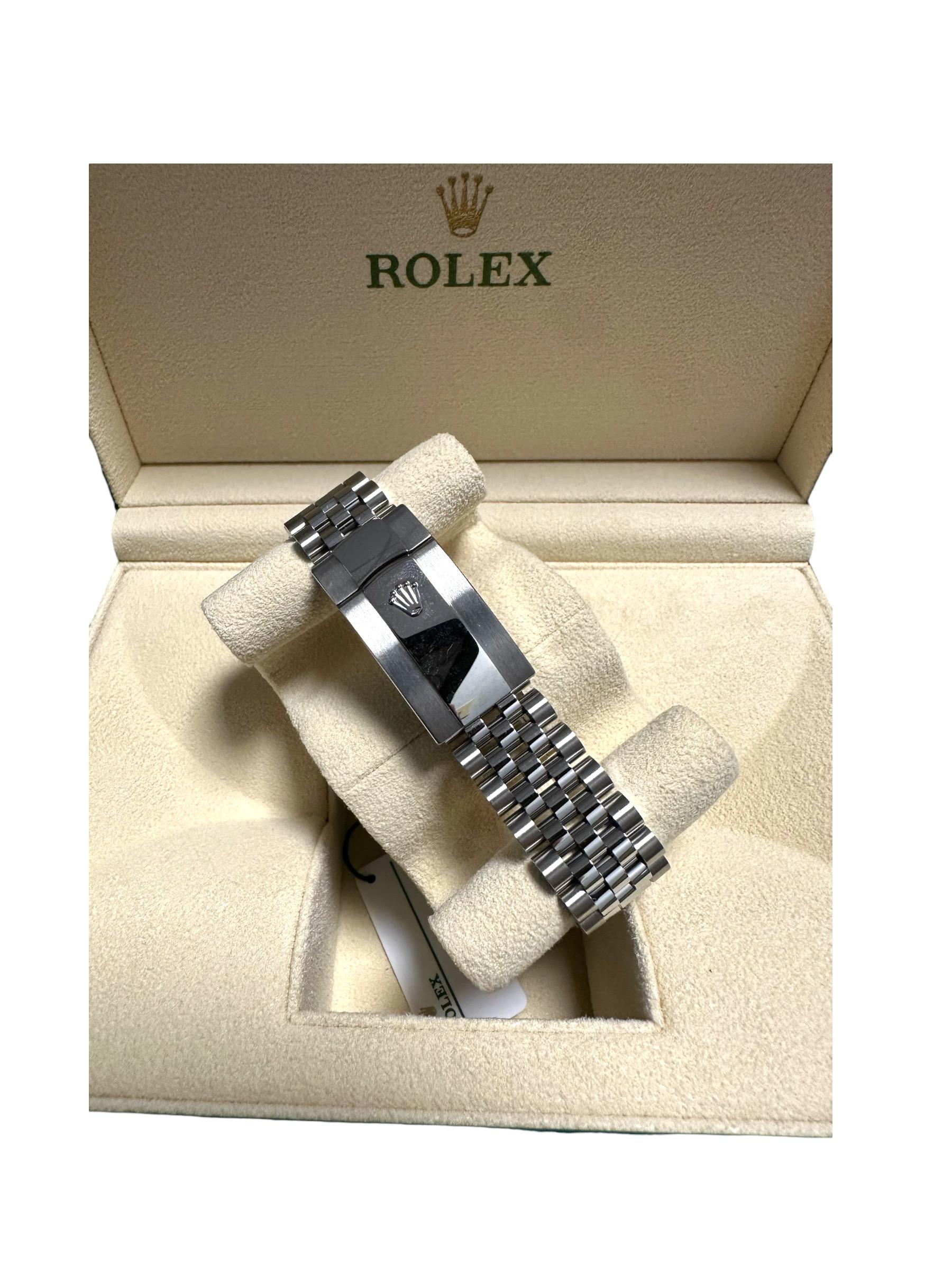 Rolex Datejust 41mm Blue Fluted Jubilee Bracelet New & Unworn 126334 Watch In New Condition For Sale In Newton, MA