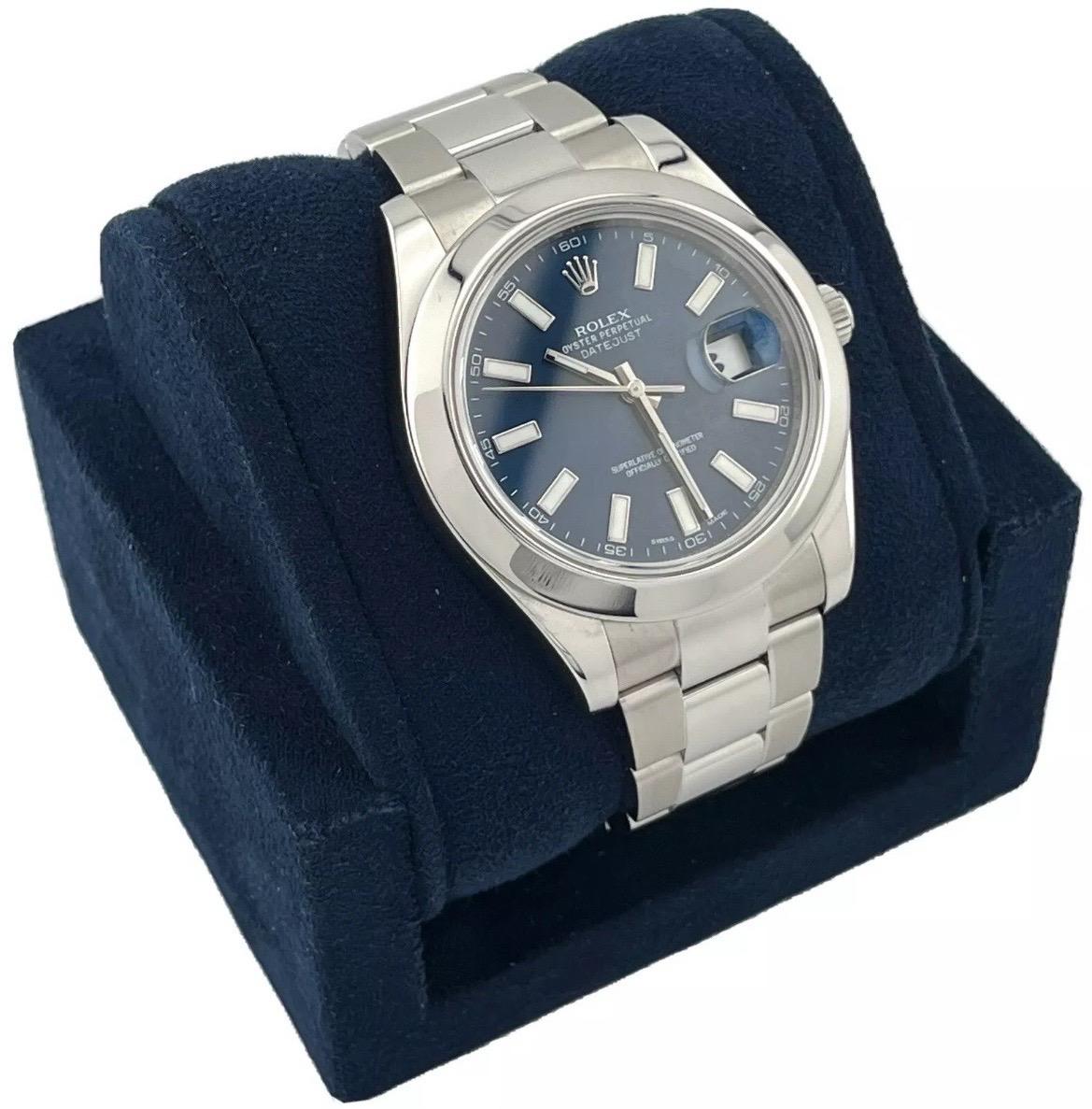 Intemporelle, audacieuse et conçue pour l'excellence au quotidien, la Rolex Datejust 116300 est un classique moderne qui s'impose avec force et raffinement. Doté d'un boîtier en acier inoxydable de 41 mm et d'une lunette lisse et élégante, ce modèle