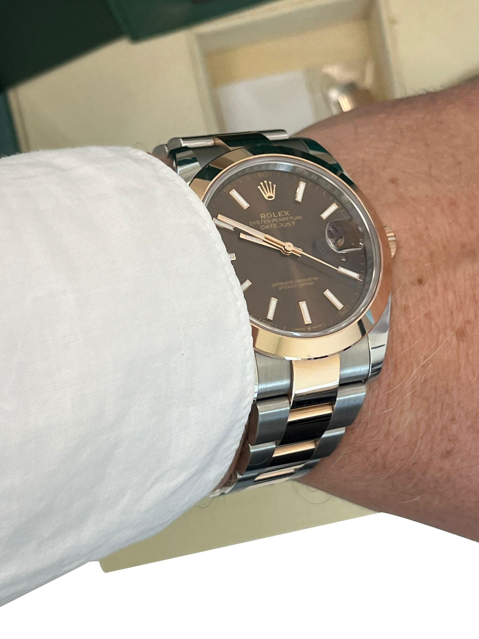 Rolex Datejust 41mm Chocolate Dial Oyster Two-Tone Steel Rose Gold Watch 126301 For Sale 10