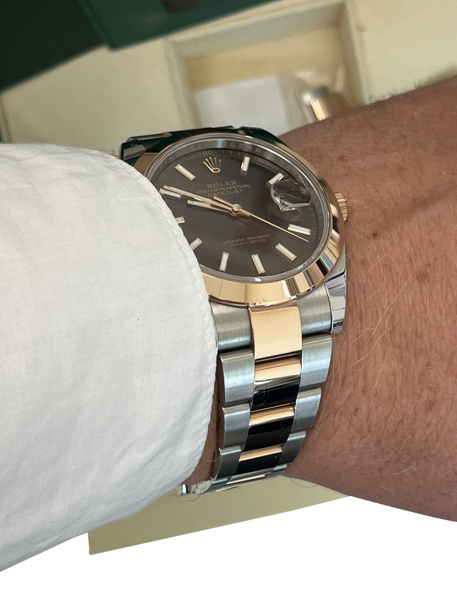 Rolex Datejust 41mm Chocolate Dial Oyster Two-Tone Steel Rose Gold Watch 126301 For Sale 11