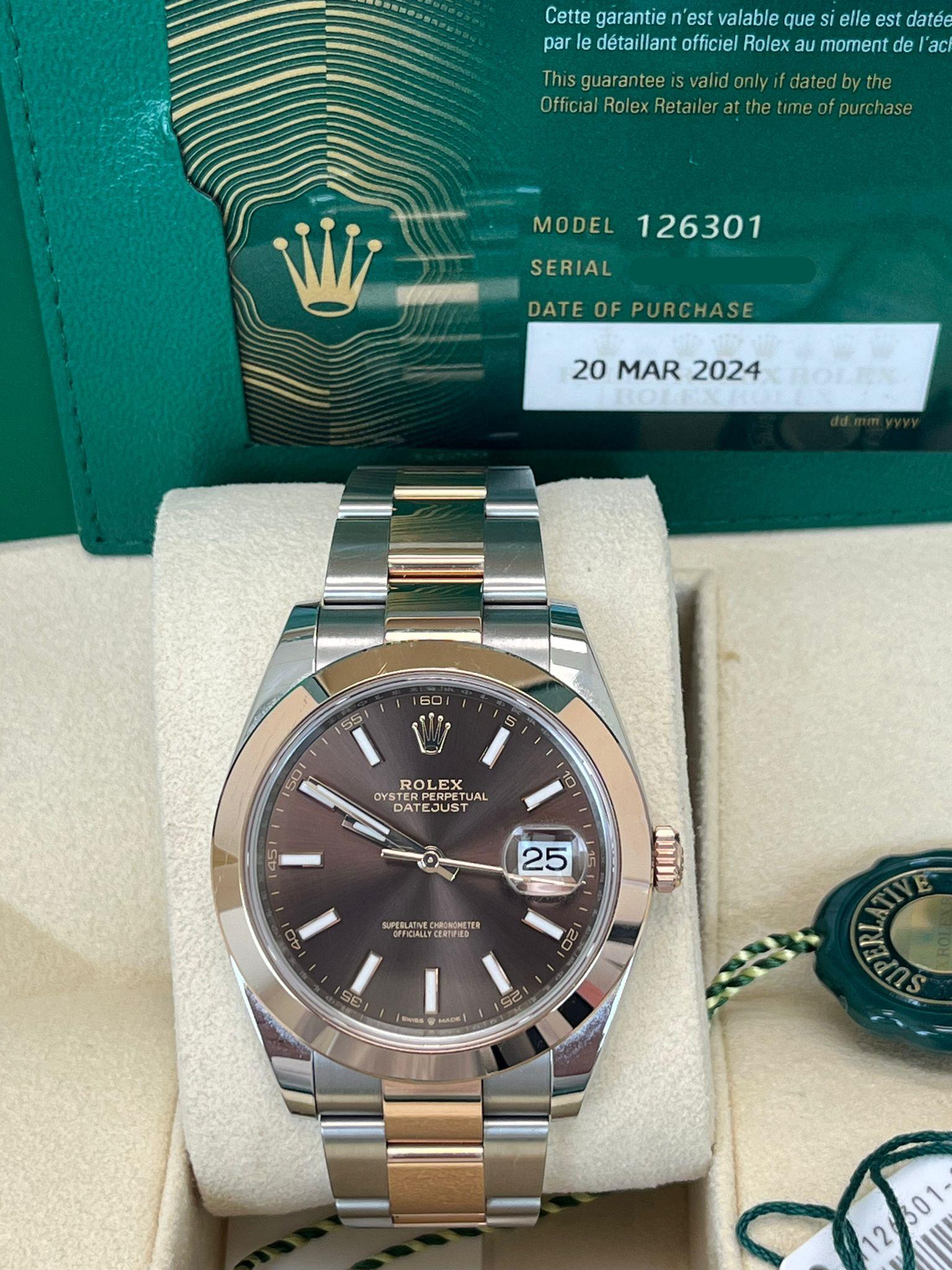 Rolex Datejust 41mm Chocolate Dial Oyster Two-Tone Steel Rose Gold Watch 126301 For Sale 2