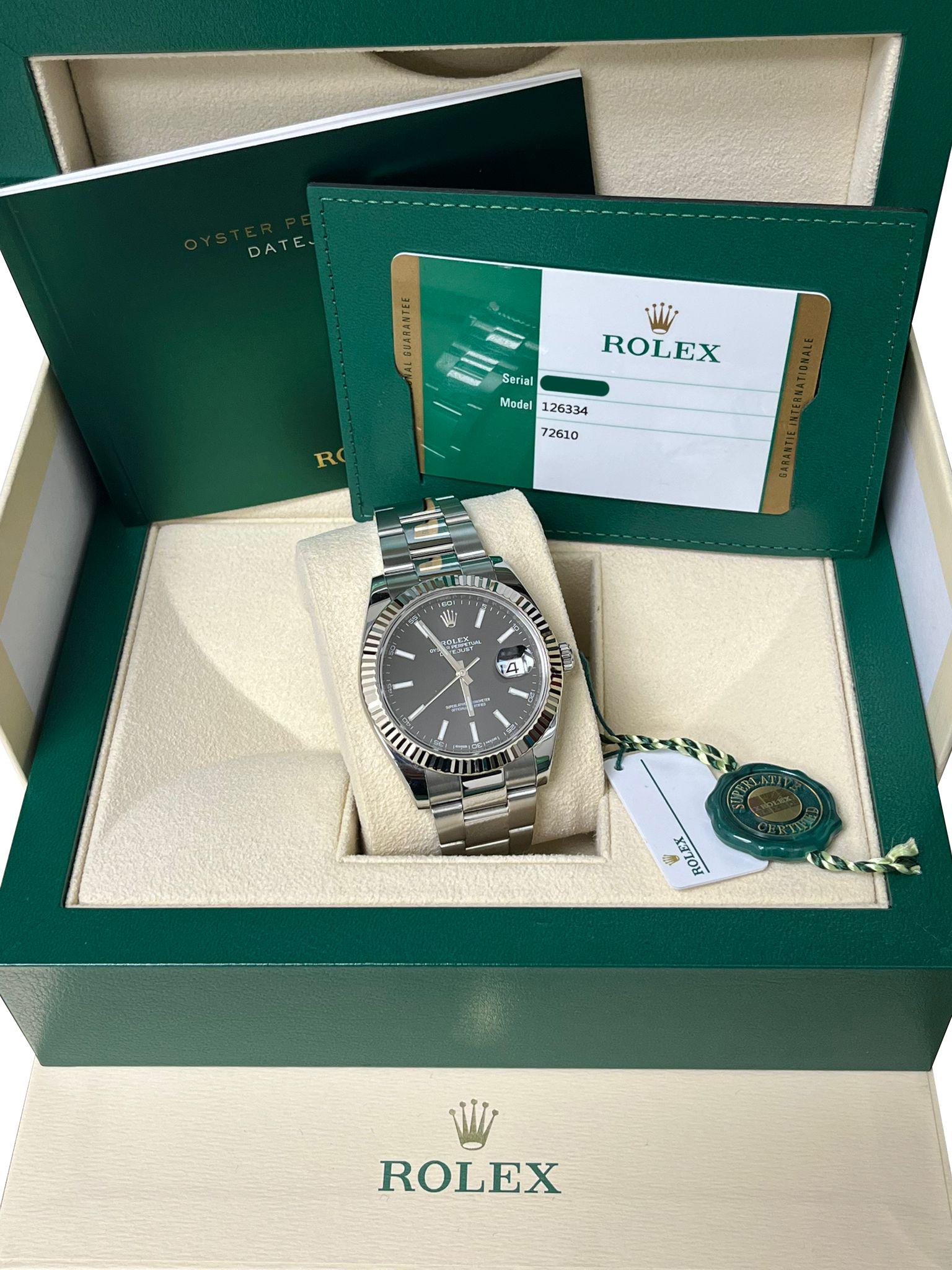 Reloj Rolex Datejust 41mm Bisel Acanalado Esfera Negra Acero Dorado Oyster 126334 en Bueno estado para la venta en Aventura, FL