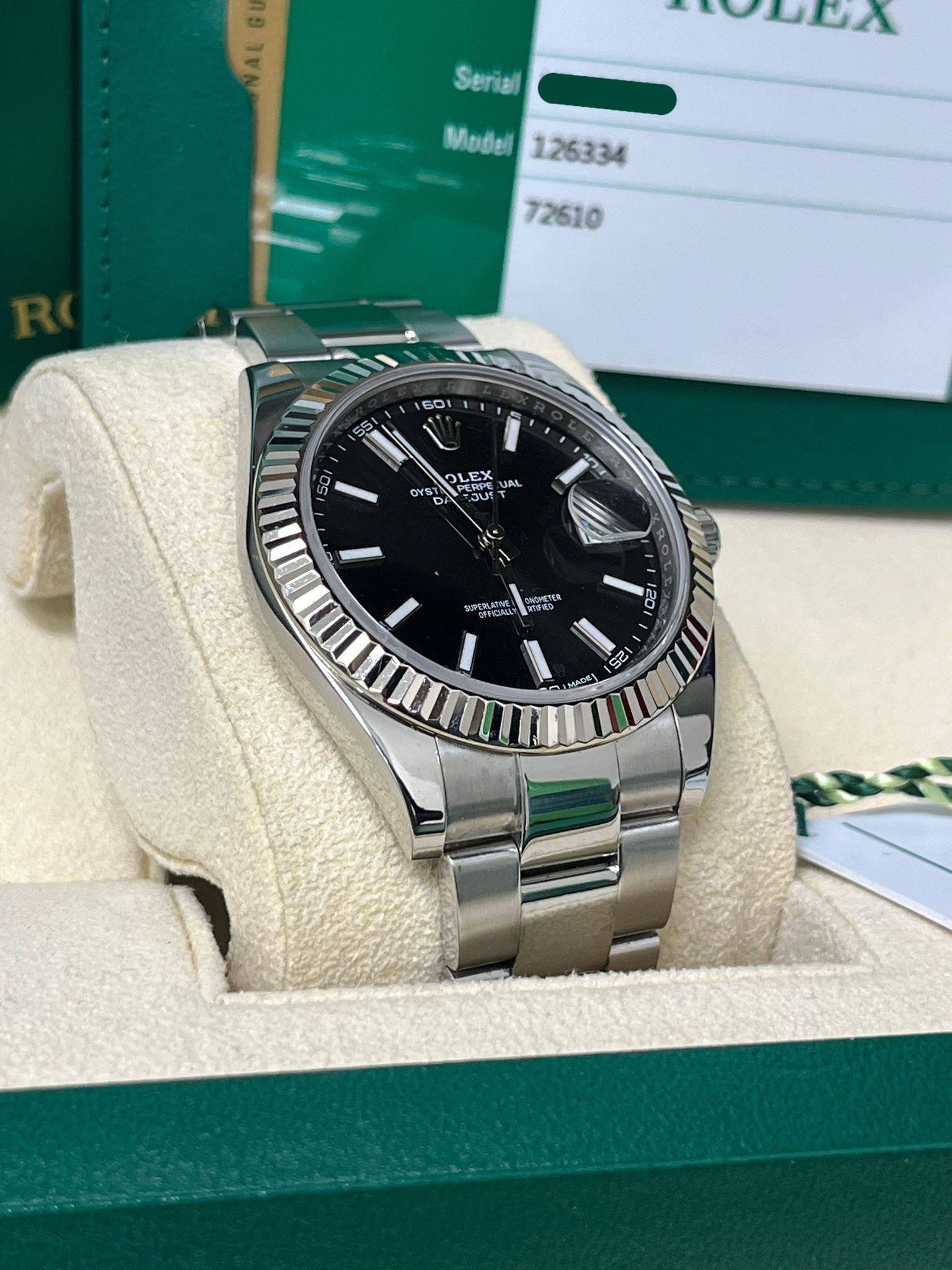 Reloj Rolex Datejust 41mm Bisel Acanalado Esfera Negra Acero Dorado Oyster 126334 en venta 4