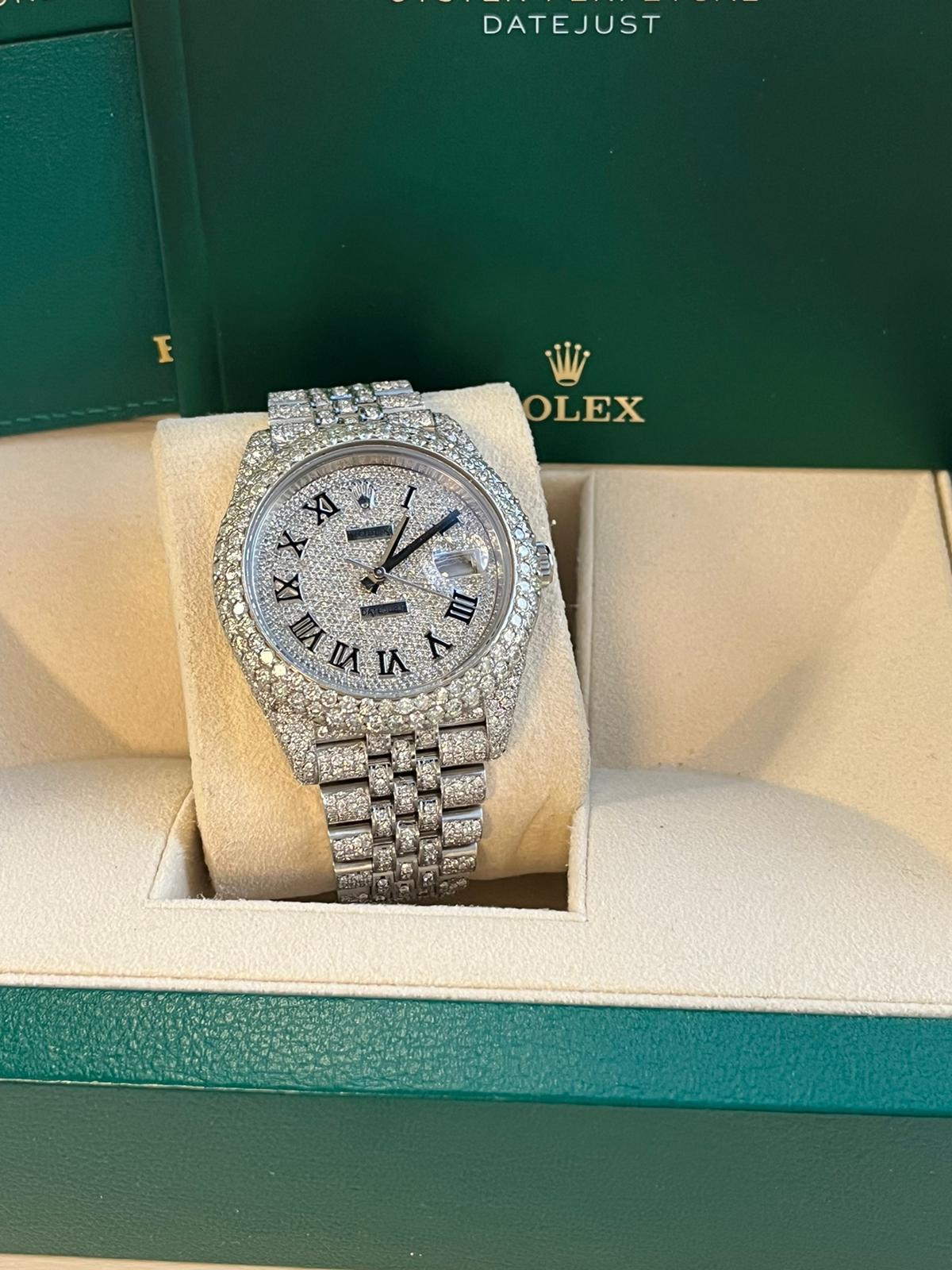 Rolex Montre Datejust 41 mm avec cadran en diamants écaillés 14,75 carats et bracelet jubilé 126300 en vente 1