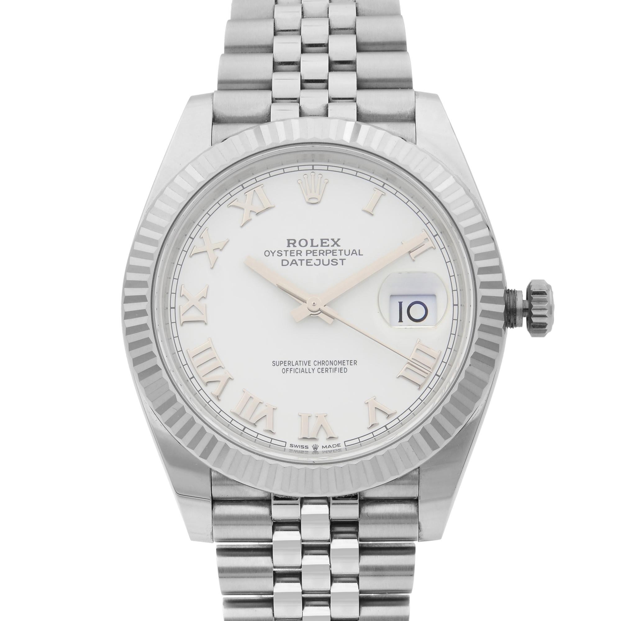 This pre-owned Rolex Datejust  126334 is a beautiful men's timepiece that is powered by mechanical (automatic) movement which is cased in a stainless steel case. It has a round shape face, date indicator dial and has hand roman numerals style