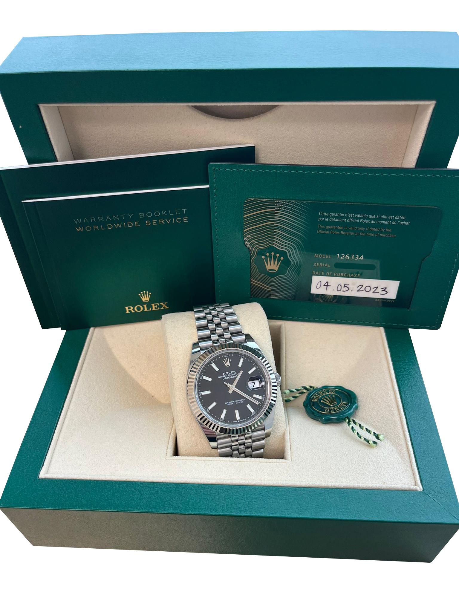 Rolex Datejust 41mm Steel White Gold Black Dial Jubilee Mens Watch 126334 In Good Condition For Sale In Aventura, FL