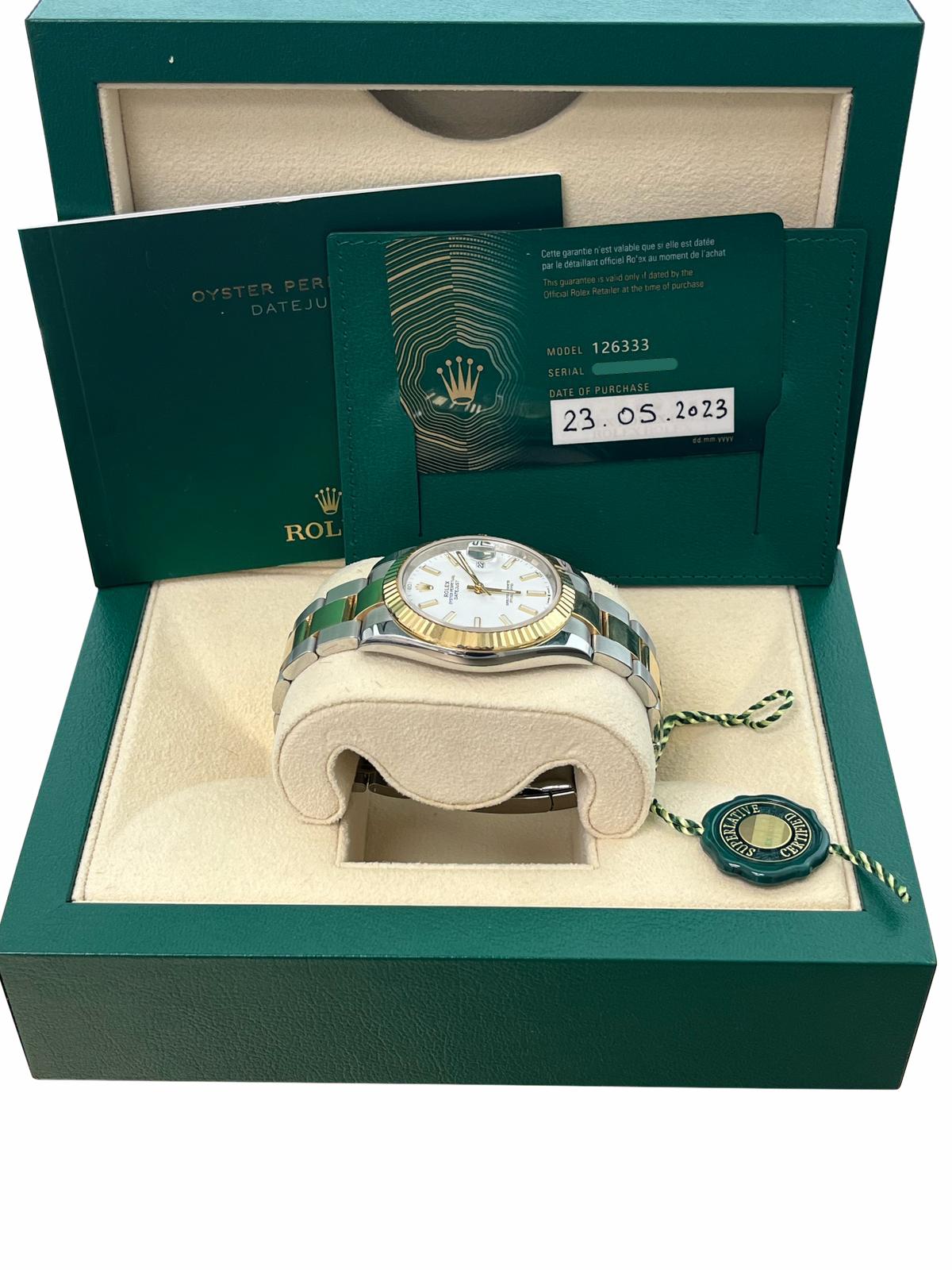 Rolex Datejust 41mm White Index Dial Two-Tone Oyster Bracelet Men's Watch 126333 For Sale 8