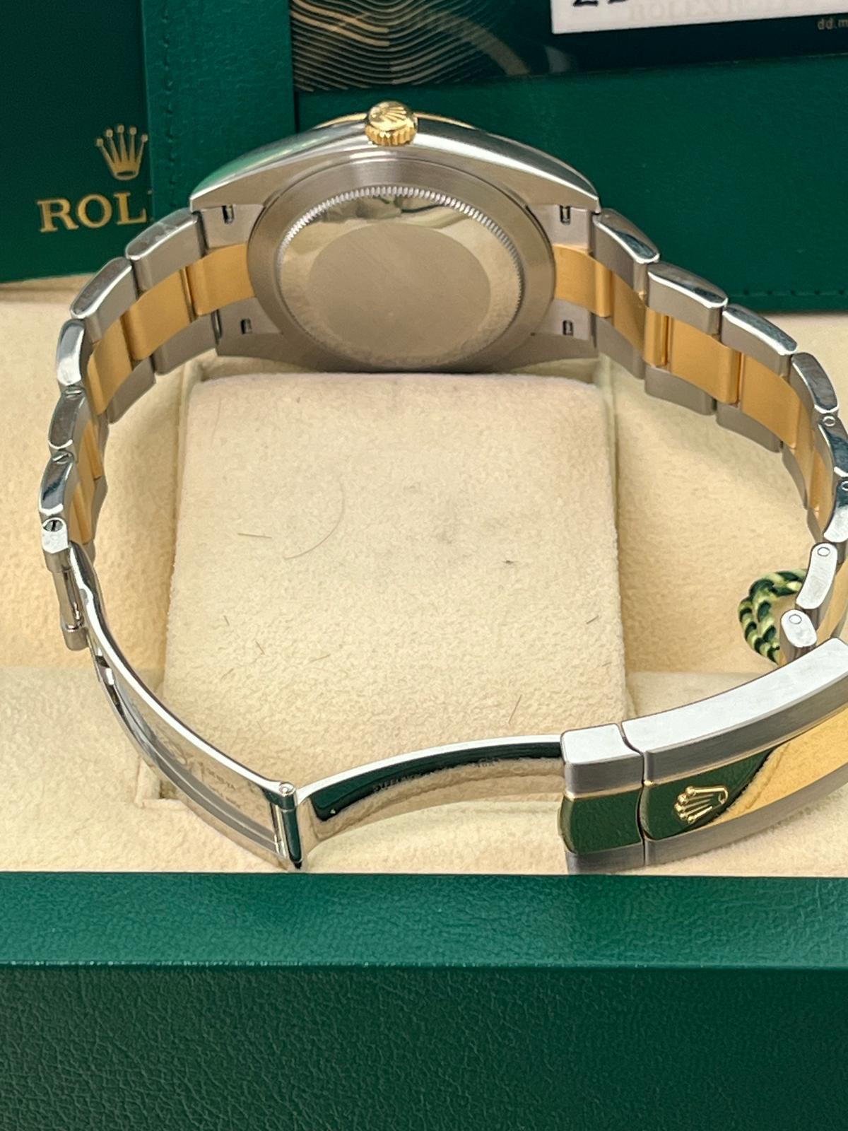 Rolex Datejust 41mm White Index Dial Two-Tone Oyster Bracelet Men's Watch 126333 For Sale 12