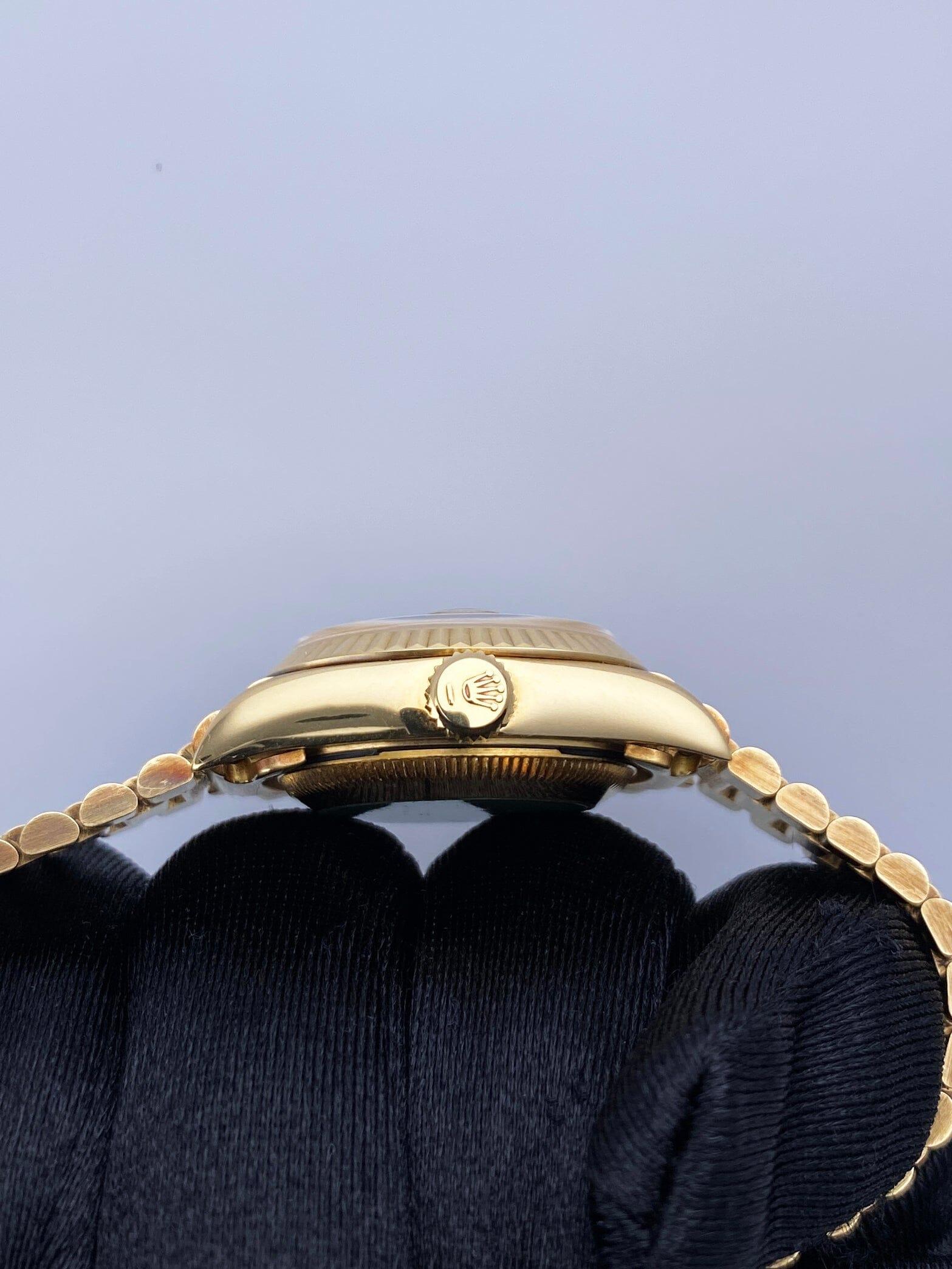 Donna Rolex Datejust 69178 quadrante blu con vignette in oro giallo 18 carati per donna