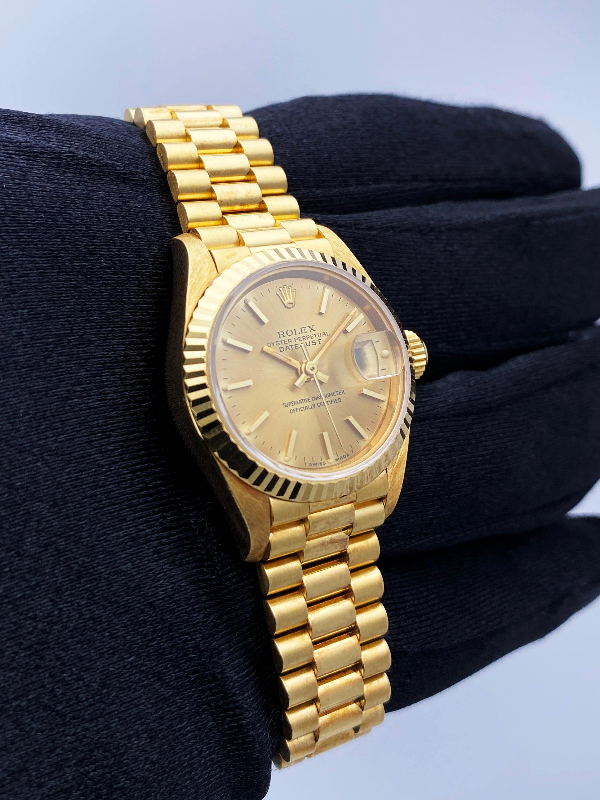 Rolex Datejust 69178 Champagne Dial Ladies Watch Box Papers In Excellent Condition In Great Neck, NY