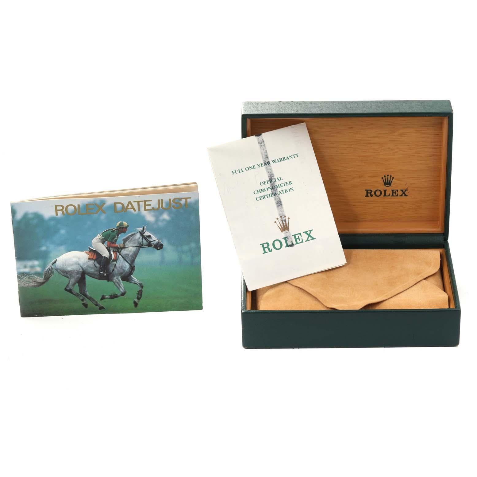 Rolex Datejust Cadran bleu Lunette lisse Acier Montre Homme 16200 Box Papers en vente 7
