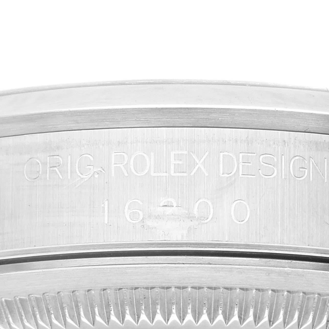 Rolex Datejust Blue Dial Smooth Bezel Steel Mens Watch 16200 Box Papers In Excellent Condition In Atlanta, GA