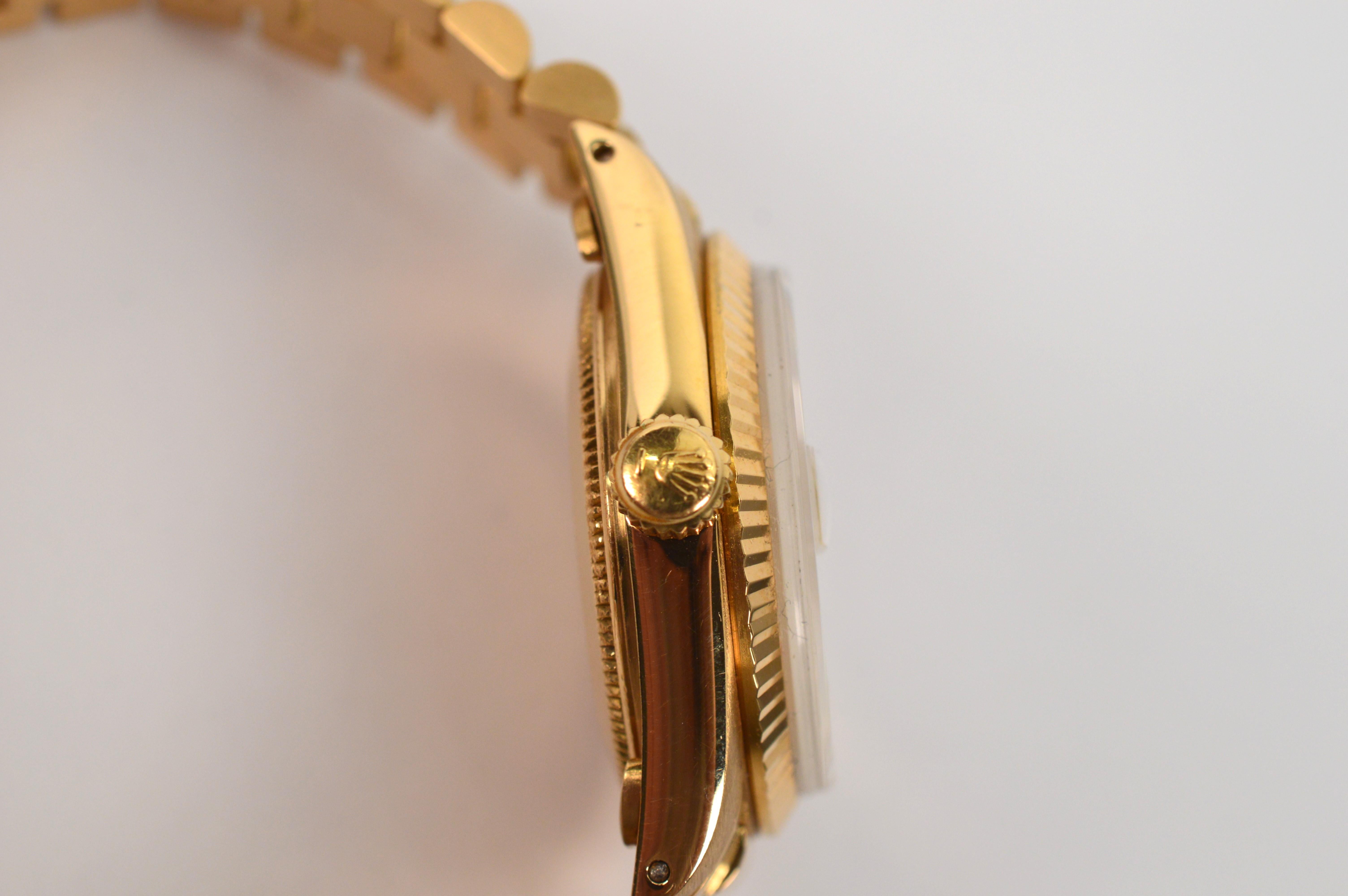 Rolex Datejust Calibre 18 Karat Yellow Gold Bracelet Wrist Watch 4