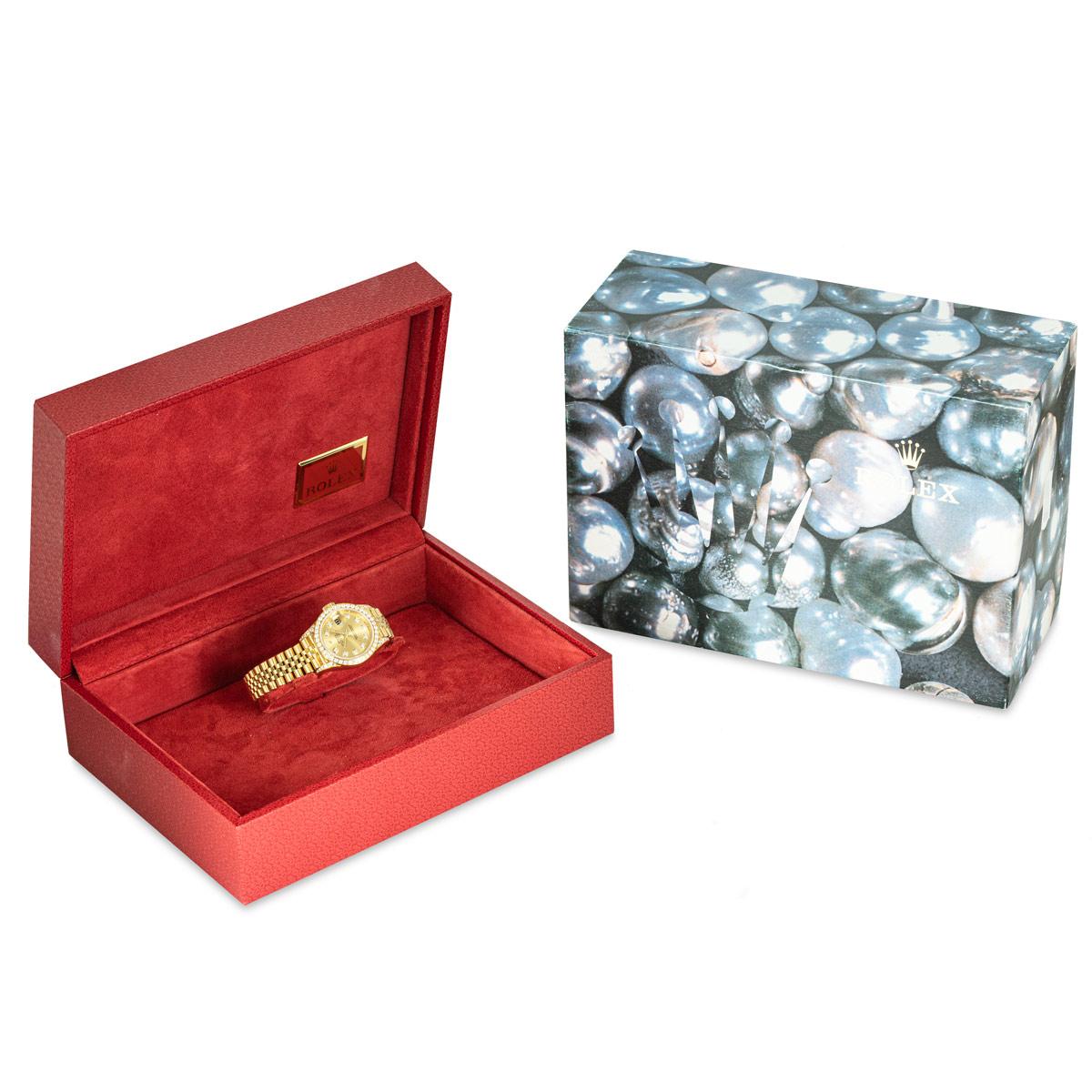 Rolex Datejust Cadran Champagne Lunette Diamant 26mm 79158 en vente 5