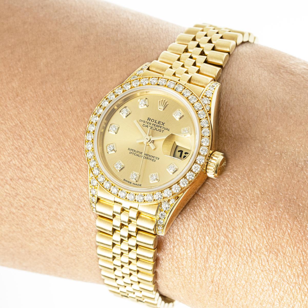 Rolex Datejust Cadran Champagne Lunette Diamant 26mm 79158 en vente 7