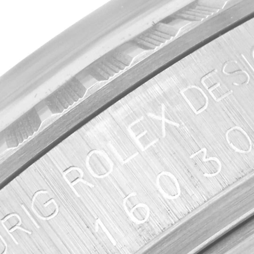Rolex Datejust Engine Turned Bezel Vintage Steel Mens Watch 16030 Boîte Papers Bon état - En vente à Atlanta, GA