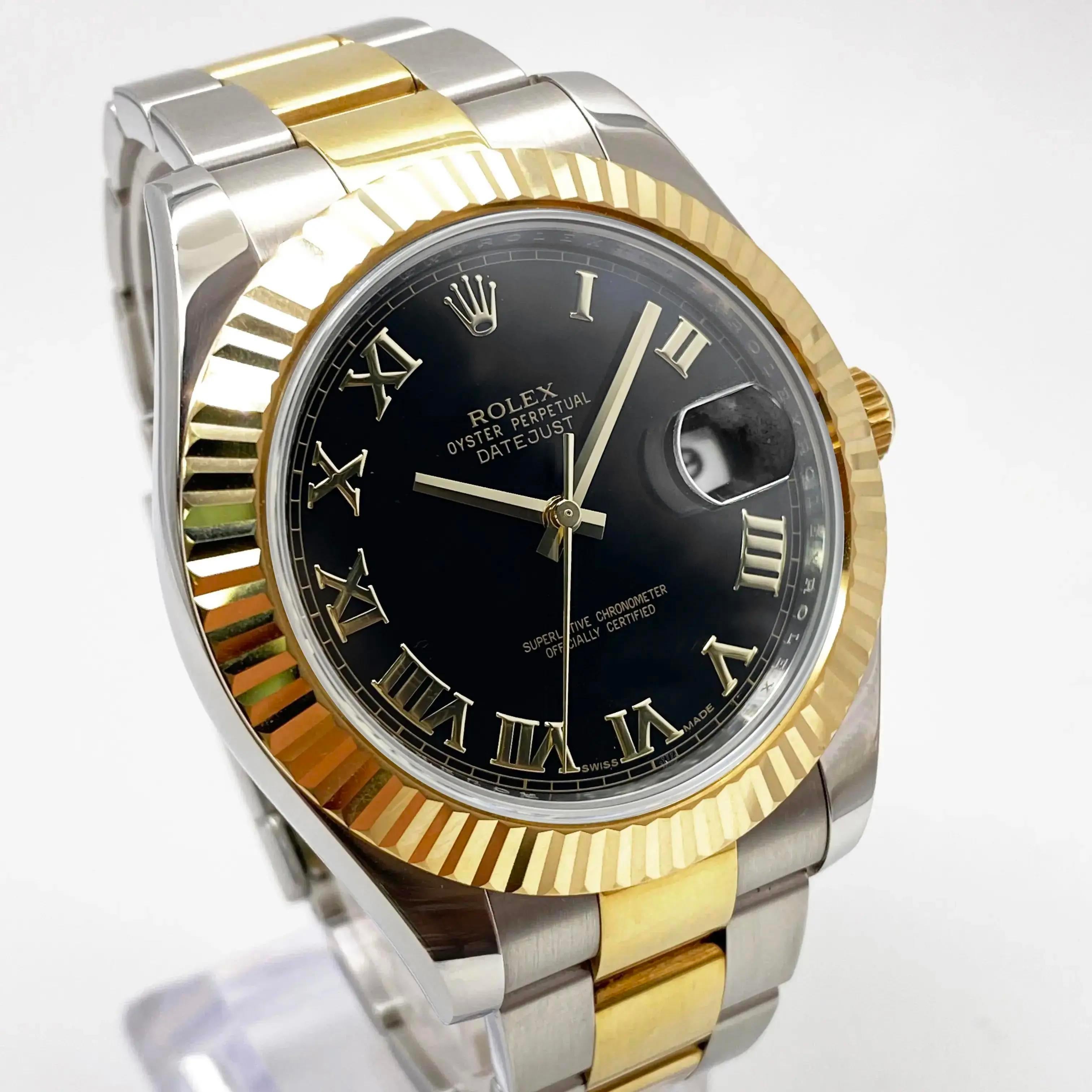 Rolex Datejust II 116333 18K Yellow Gold Steel Roman Black Dial Watch In condizioni buone in vendita a New York, NY