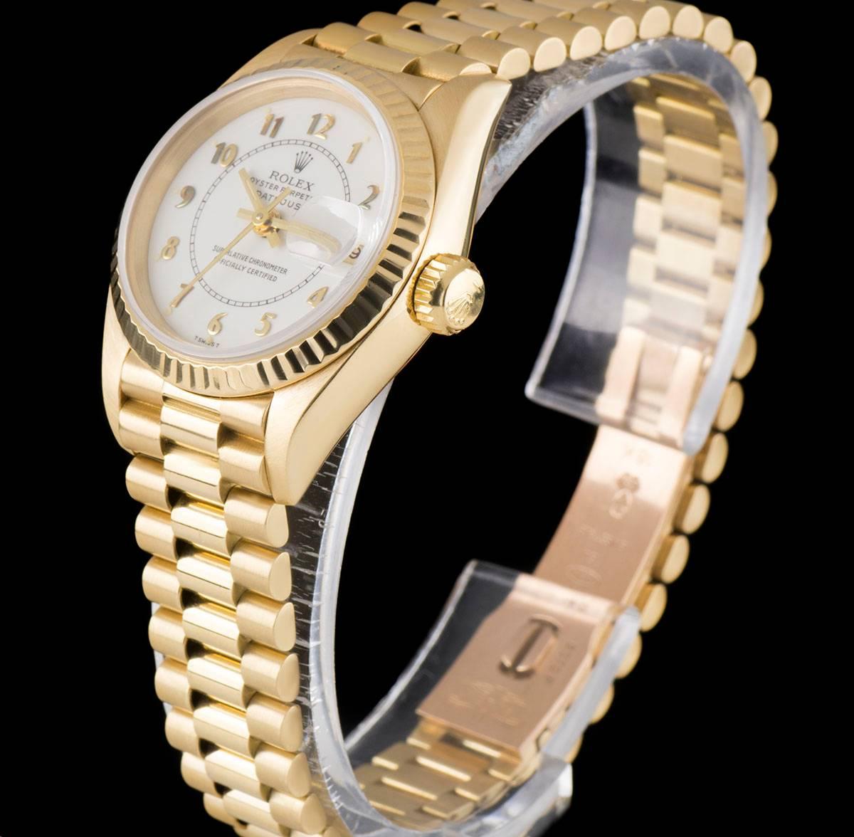 An 18k Yellow Gold Oyster Perpetual Datejust Ladies Wristwatch, cream enamel 