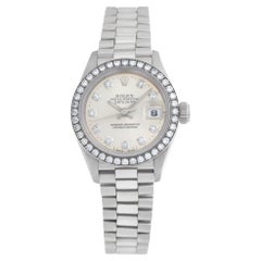 Rolex Datejust Damen in Platin Diamant Zifferblatt Diamant Lünette Ref. 69136