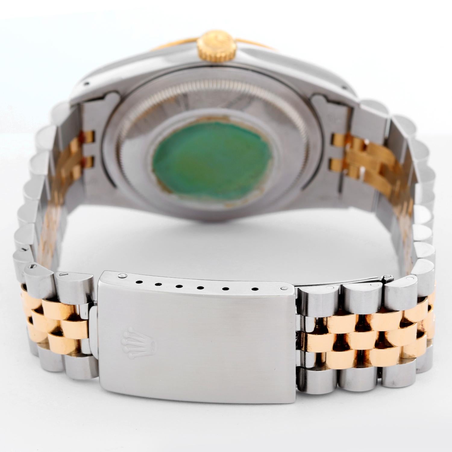 Rolex Datejust Men's 2-Tone Watch 16233 In Excellent Condition In Dallas, TX