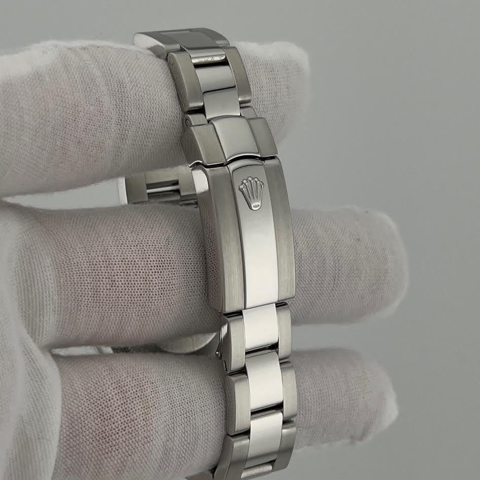 Rolex Datejust Midsize 178384 31mm Quadrante nero con diamanti Lunetta con diamanti Scatola d'acciaio In condizioni buone in vendita a San Diego, CA