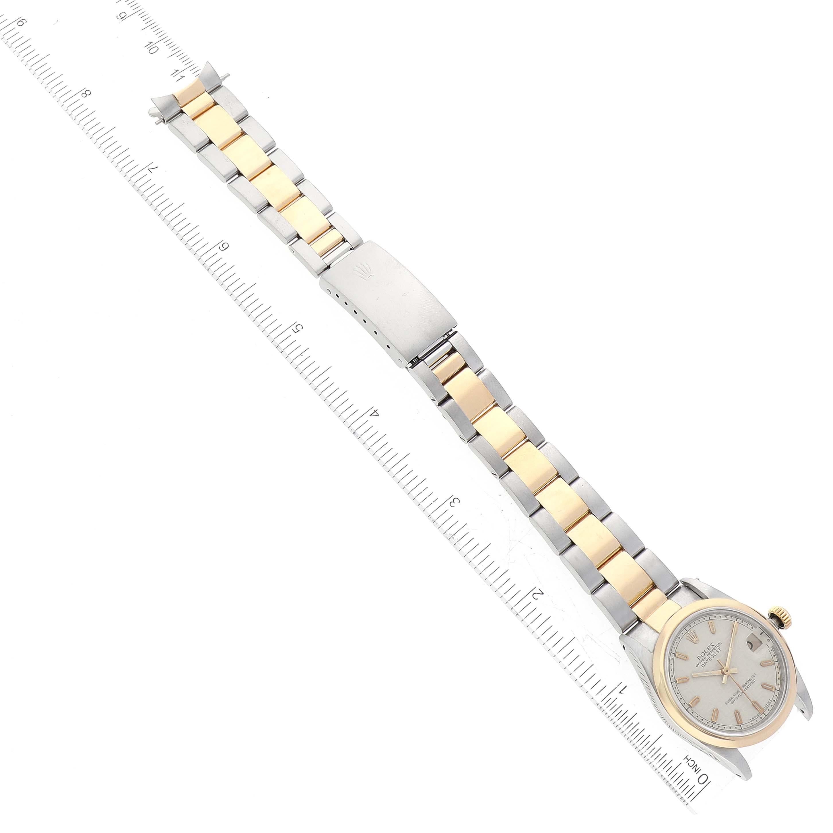 Rolex Montre Datejust de taille moyenne en acier avec cadran anniversaire en or jaune pour femmes 68243 en vente 6