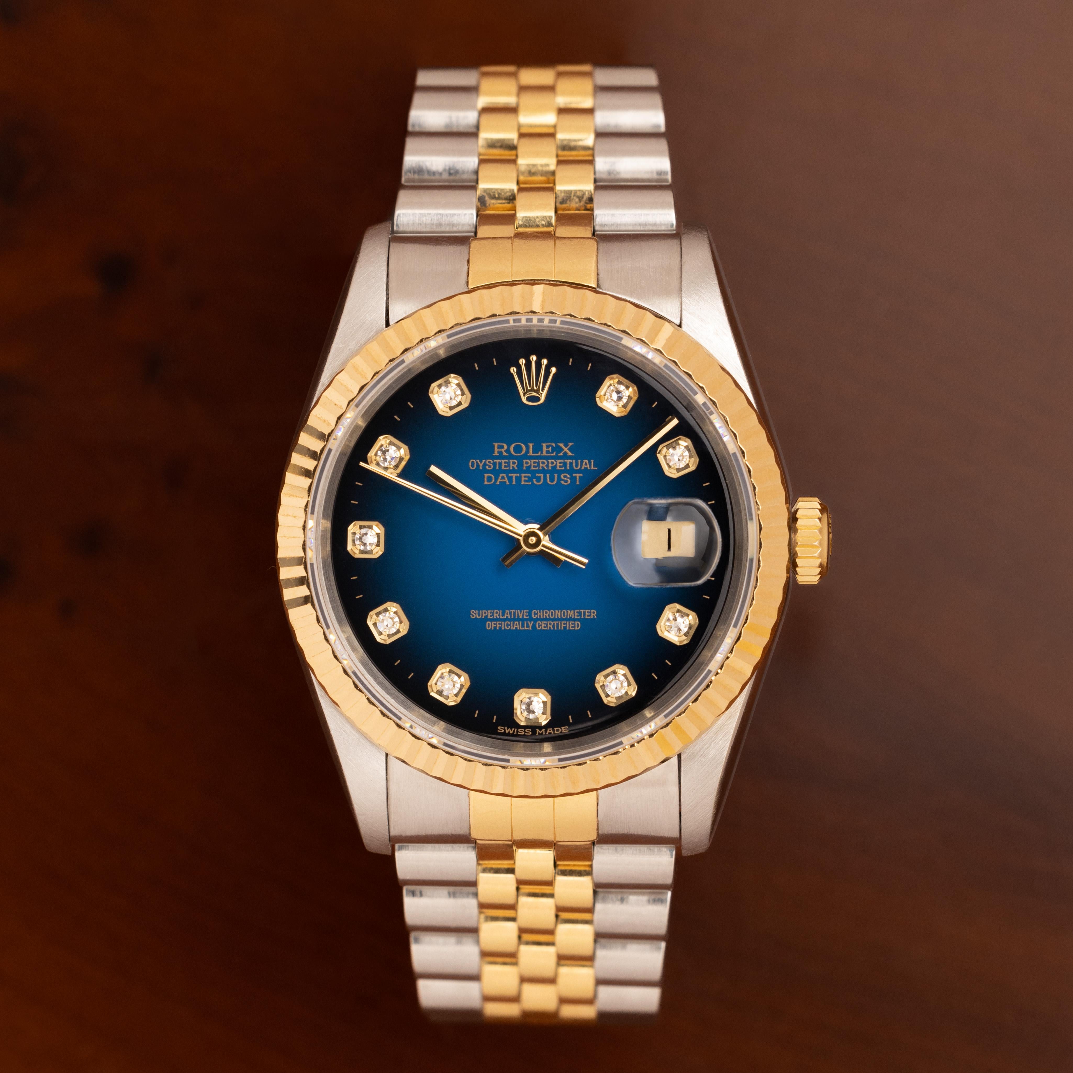 Women's or Men's Rolex DateJust Model 16233 Stainless Steel and 18K Gold Blue Vignette B & P