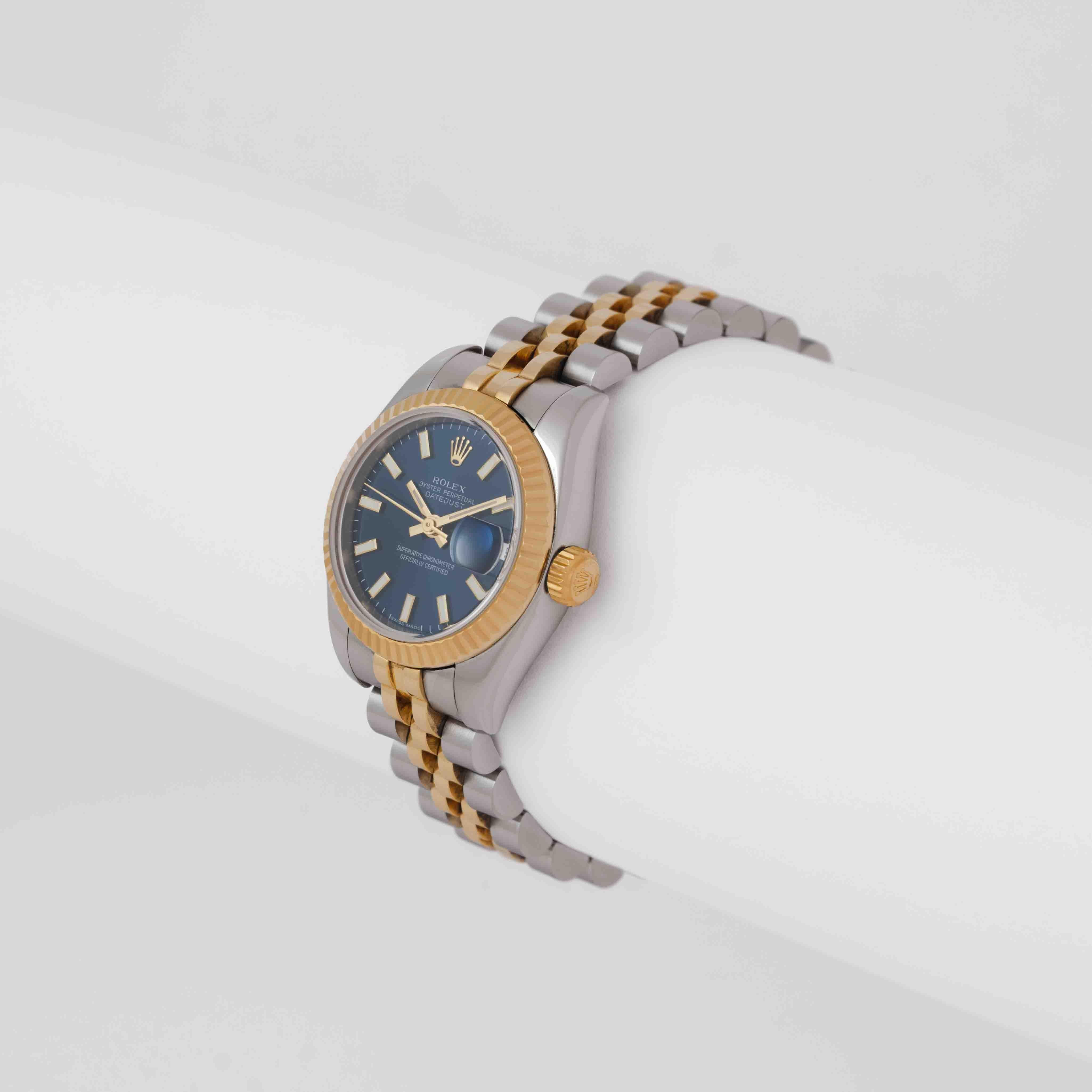 Rolex DateJust Modello 179173 in acciaio inox e oro giallo 18 carati In condizioni buone in vendita a New York, NY