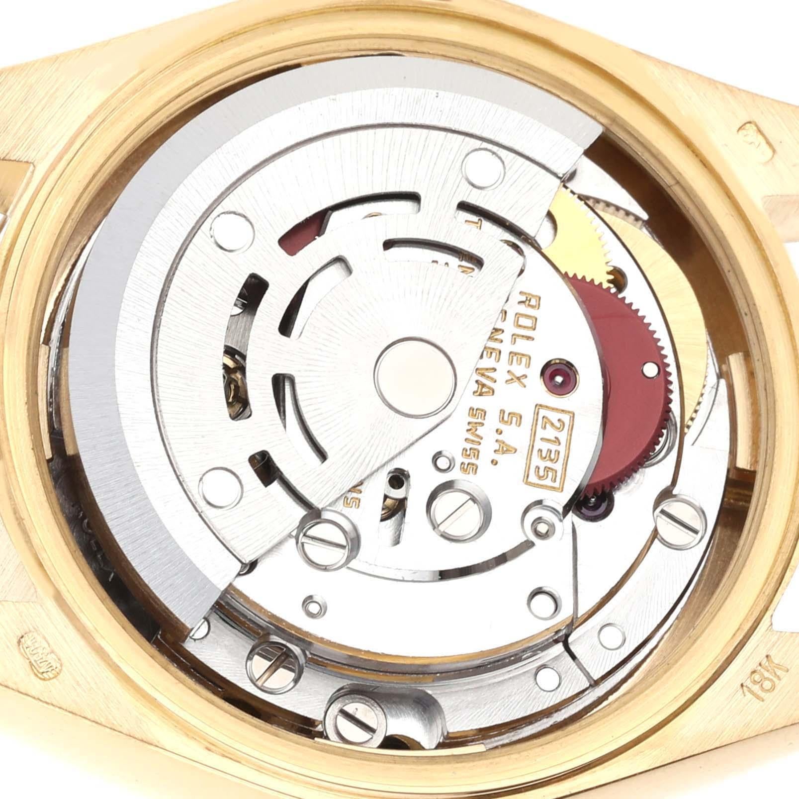 Rolex Datejust President Diamant-Zifferblatt Gelbgold Damenuhr 69178. Offiziell zertifiziertes Chronometer-Automatikwerk mit automatischem Aufzug. Oyster-Gehäuse aus 18 Karat Gelbgold mit einem Durchmesser von 26,0 mm. Rolex Logo auf der Krone.