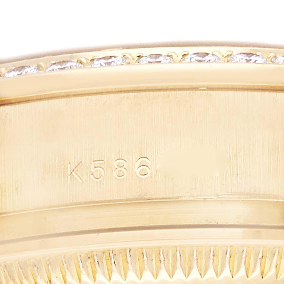 Rolex Datejust President Yellow Gold Diamond Ladies Watch 179138. Mouvement à remontage automatique certifié officiellement chronomètre. Boîtier oyster en or jaune 18k de 26,0 mm de diamètre. Logo Rolex sur une couronne. Lunette en or jaune 18