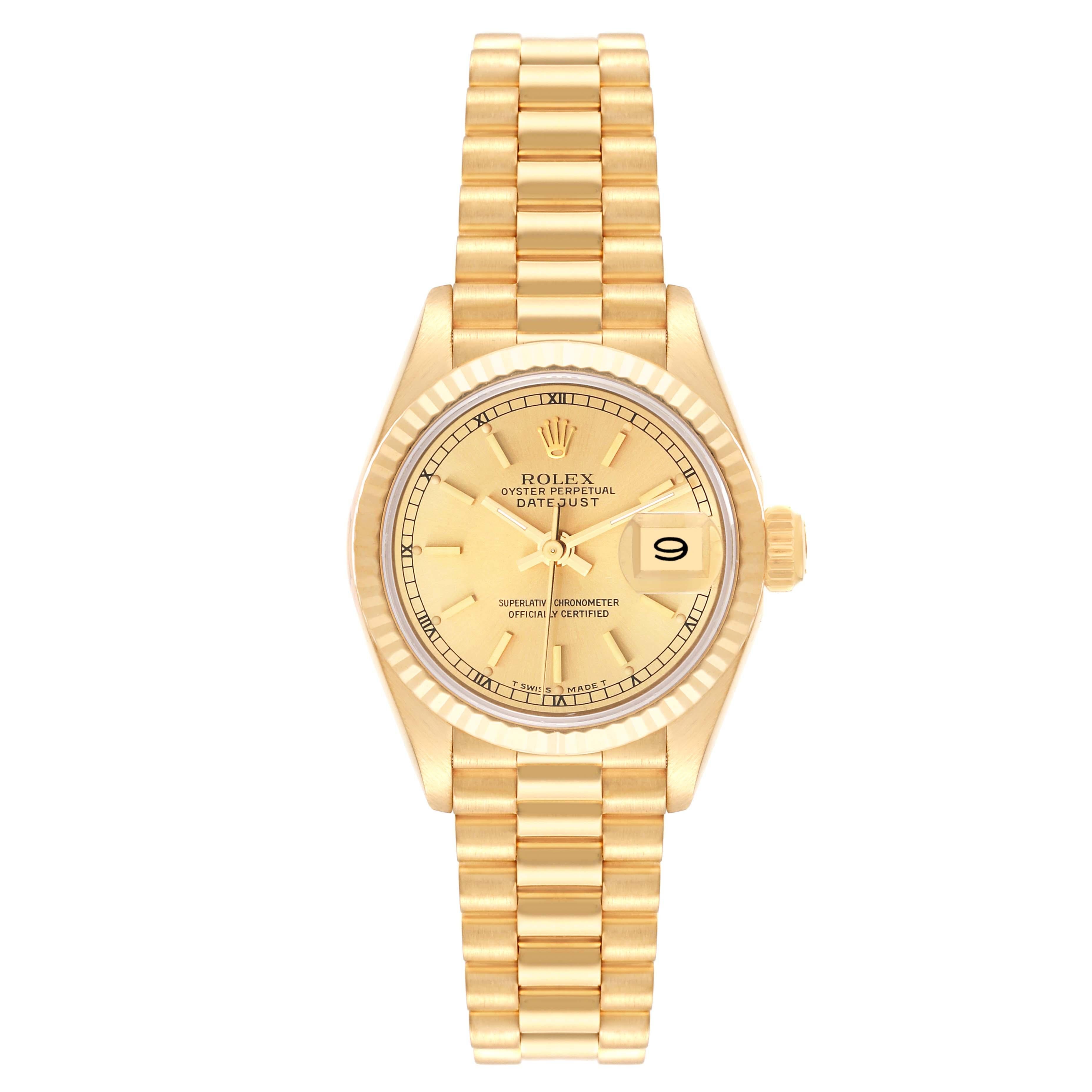 Rolex Datejust President Montre pour dames en or jaune 69178. Mouvement à remontage automatique certifié chronomètre. Boîtier en or jaune 18 carats d'un diamètre de 26,0 mm. Logo Rolex sur la couronne. Lunette cannelée en or jaune 18k. Verre saphir