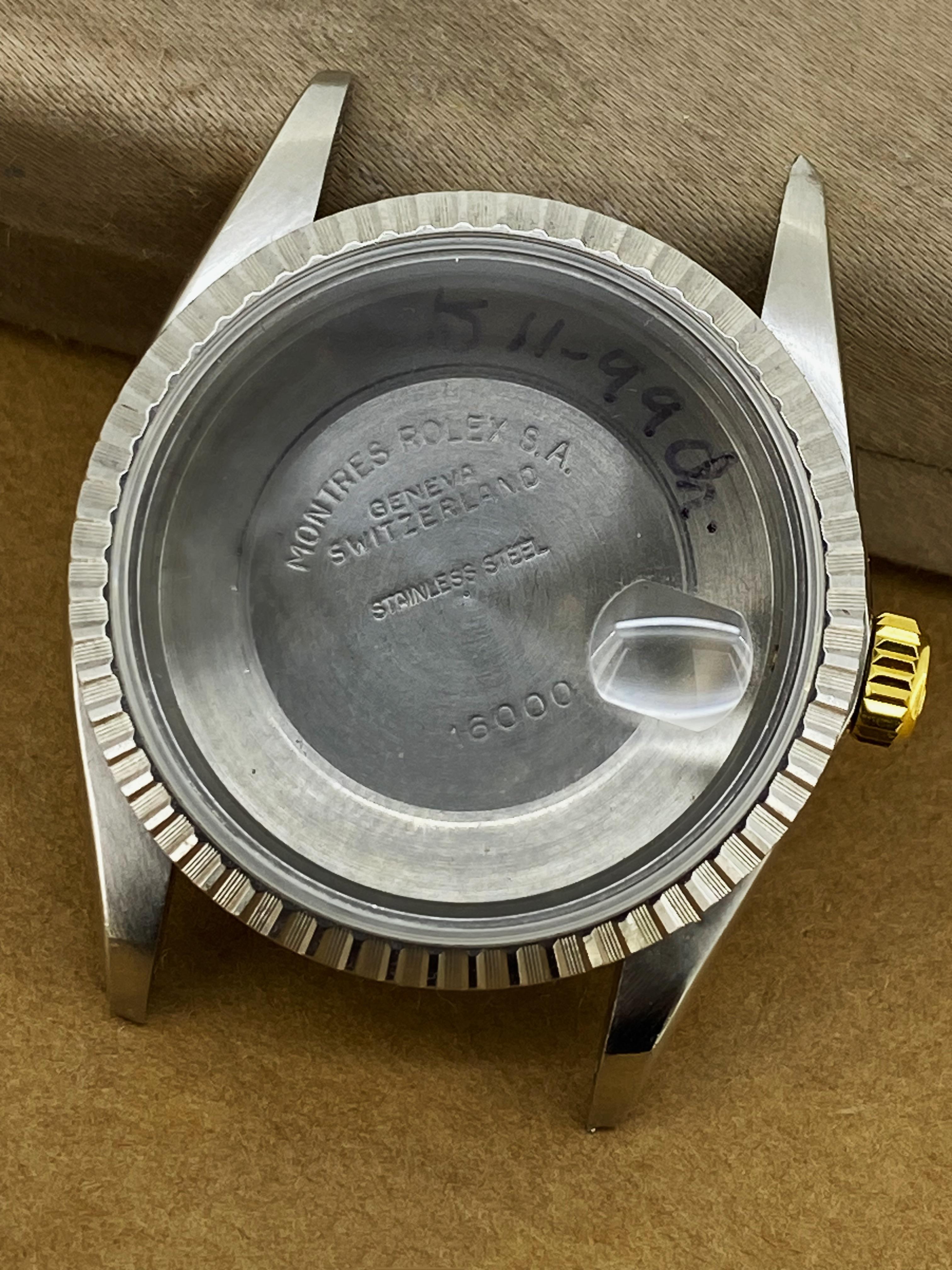 Rolex DateJust ref 16000 S/Stahl 36mm Gehäuse, 18K Gold Rolex Lünette, Glas, Krone im Zustand „Hervorragend“ im Angebot in MELBOURNE, AU