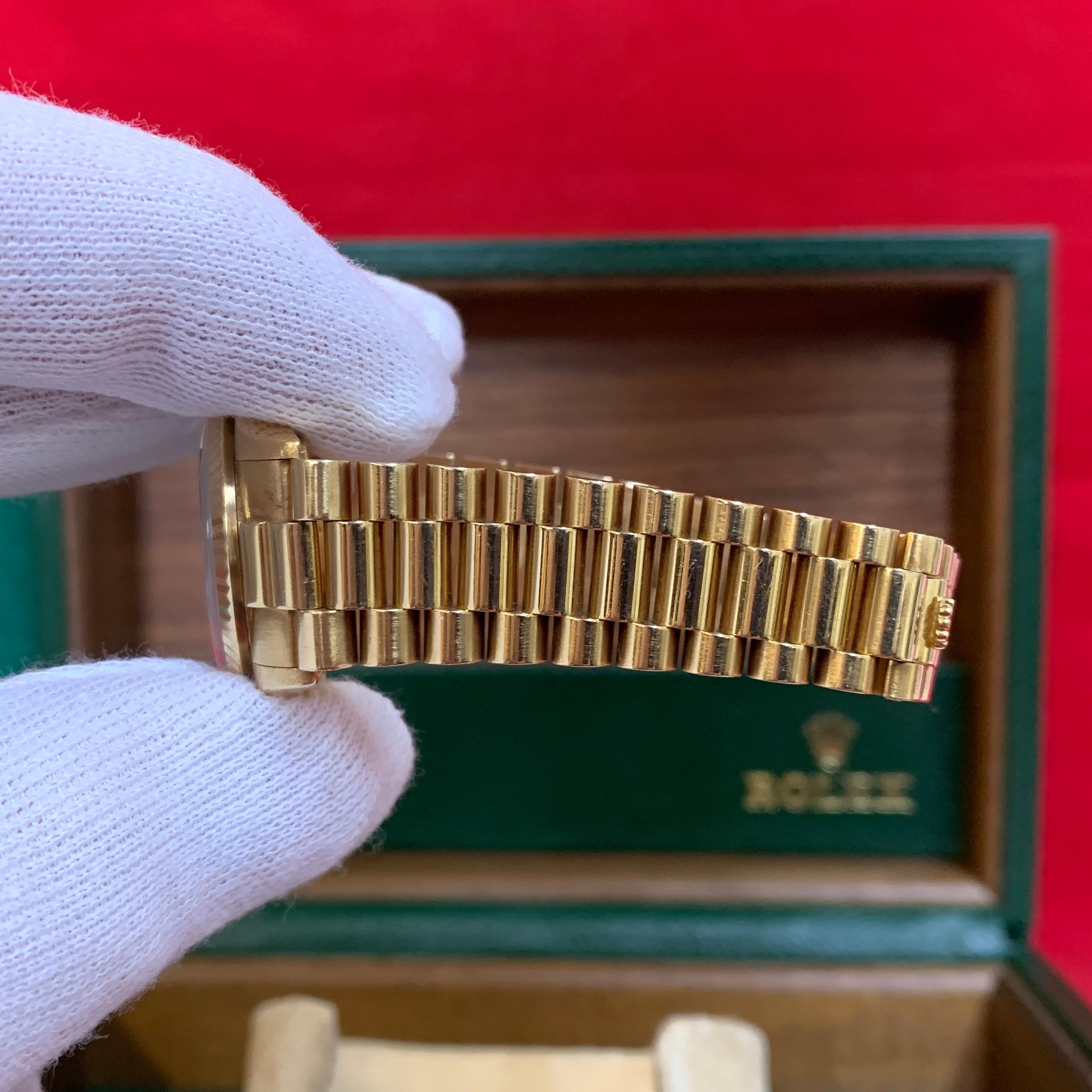 Rolex Datejust, Ref. 68278 Midsize 18 Karat Gold Ladies with Box 4