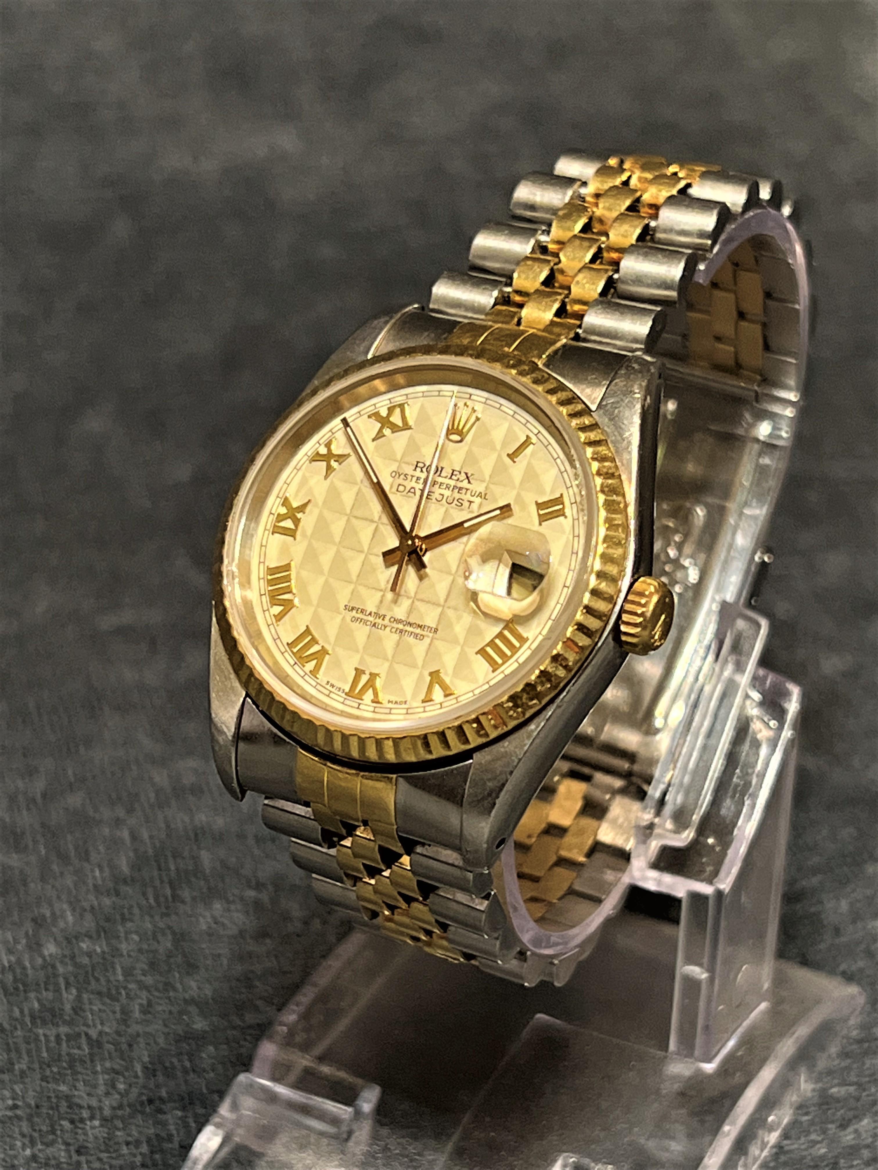 Rolex Datejust Roman Pyramid Dial Wristwatch In Good Condition For Sale In Bradford, Ontario