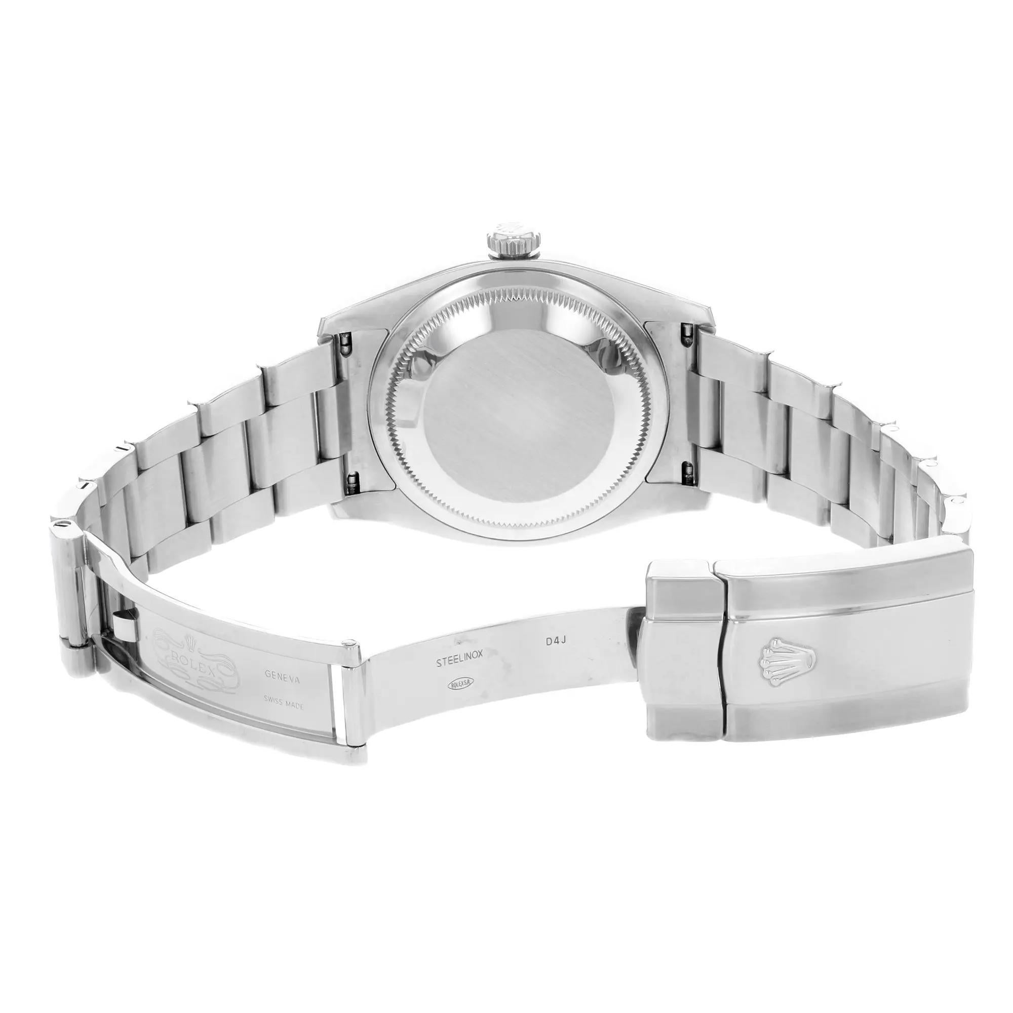 Rolex Datejust Roulette Date 36mm Steel Black Dial Automatic Mens Watch 116200 en vente 2