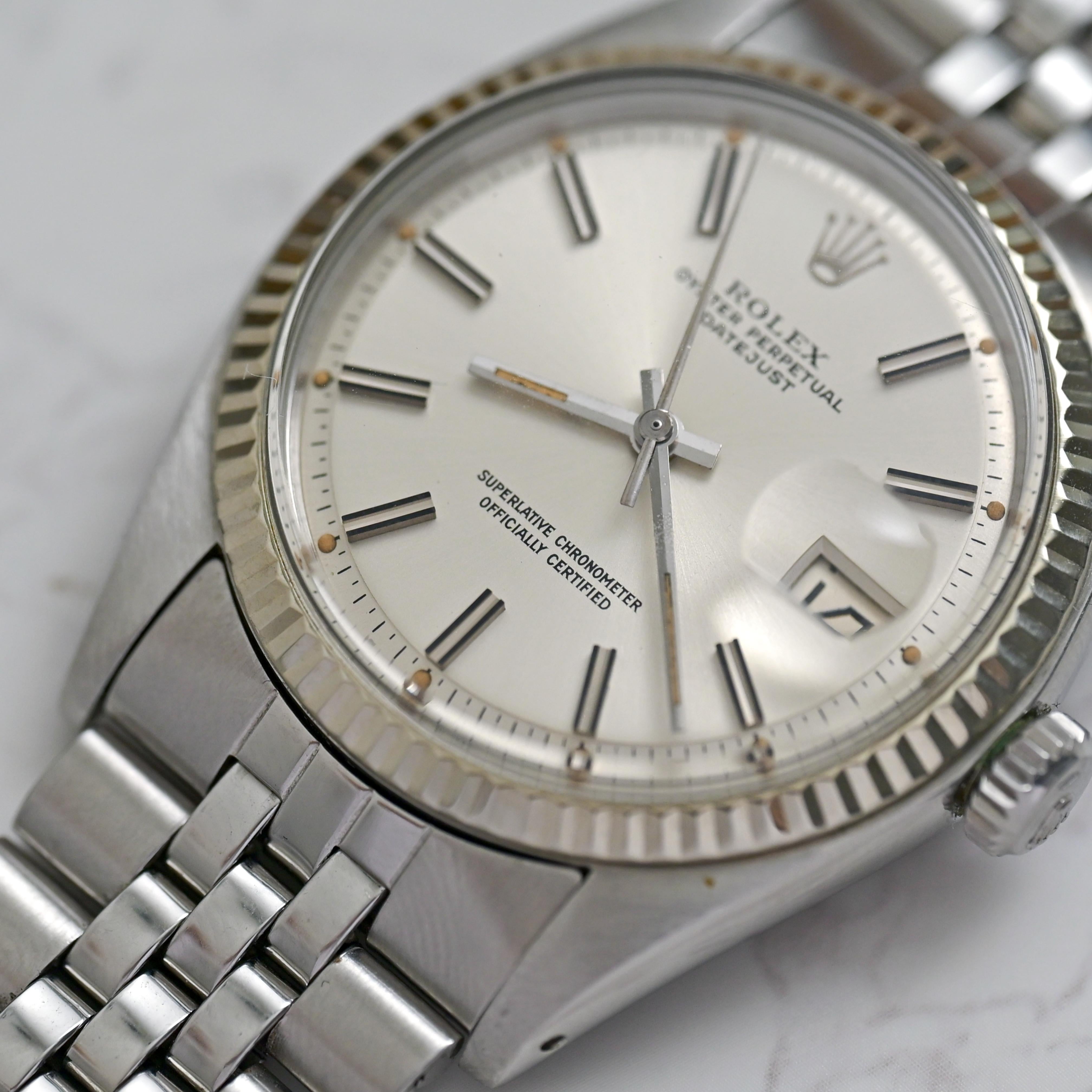 Reloj automático Rolex Datejust esfera plateada 1601 con brazalete jubileo, 1972 en venta 2