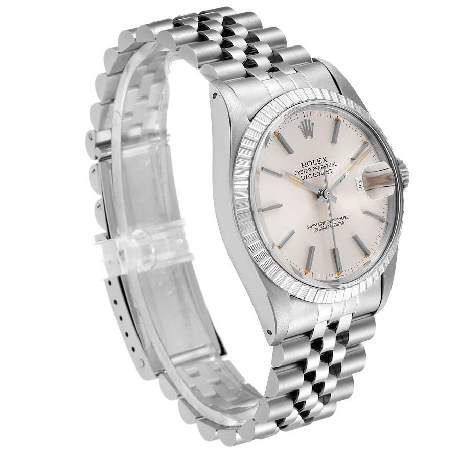 Rolex Datejust Silver Dial Vintage Steel Men's Watch 16030 In Good Condition For Sale In Atlanta, GA