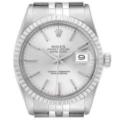 Rolex Montre Datejust en acier vintage avec cadran argenté pour hommes 16030