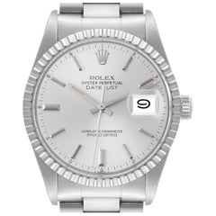 Rolex Montre Datejust en acier vintage avec cadran argenté pour hommes 16030