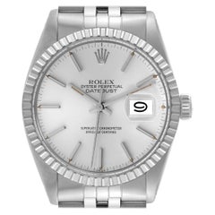 Rolex Montre Datejust en acier vintage avec cadran argenté pour hommes 16030